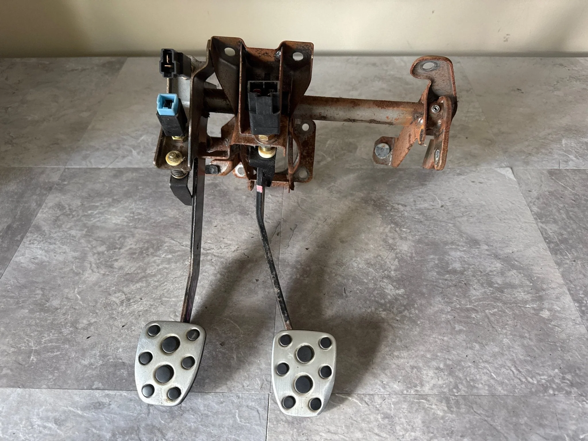 2004-2006 Subaru Impreza WRX STi Manual Clutch & Brake Pedal