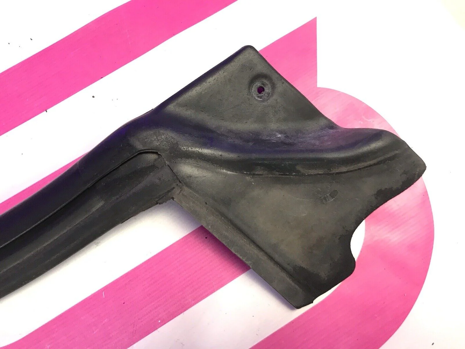 2002-2007 Subaru Impreza Sedan Passenger RH Door Trim Seal B Pillar Exterior - Image 5