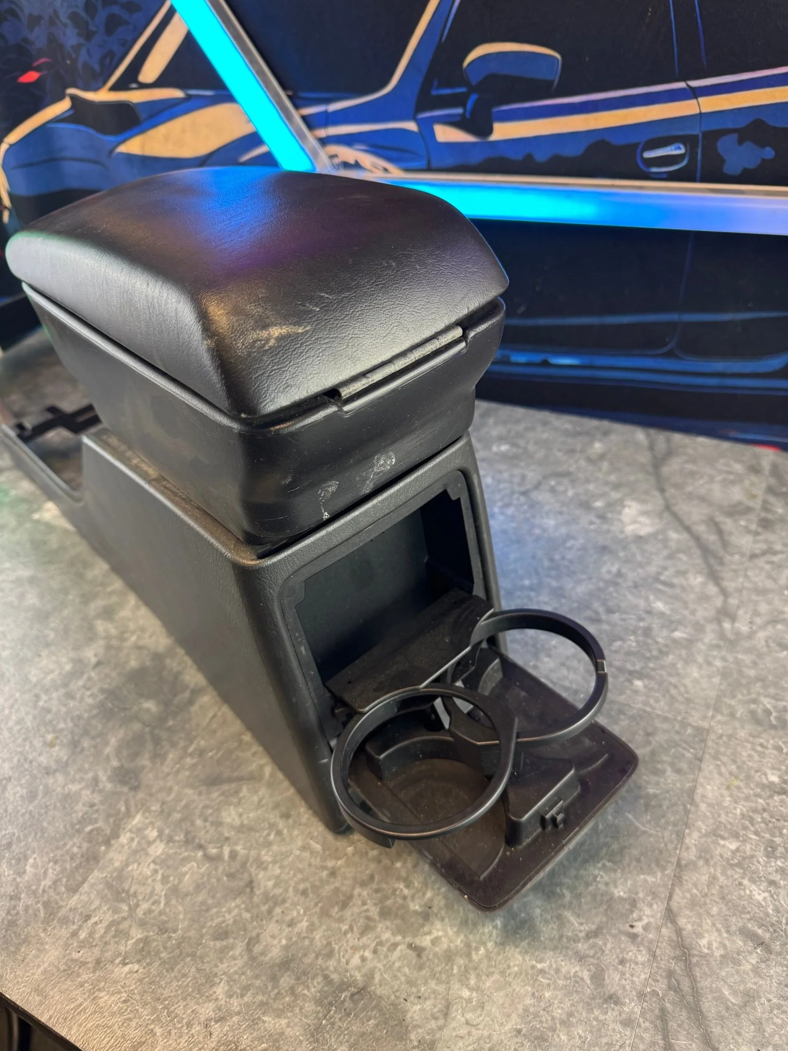 2002-2004 Subaru Impreza WRX Center Console Armrest Cup Holder F2 - Image 2