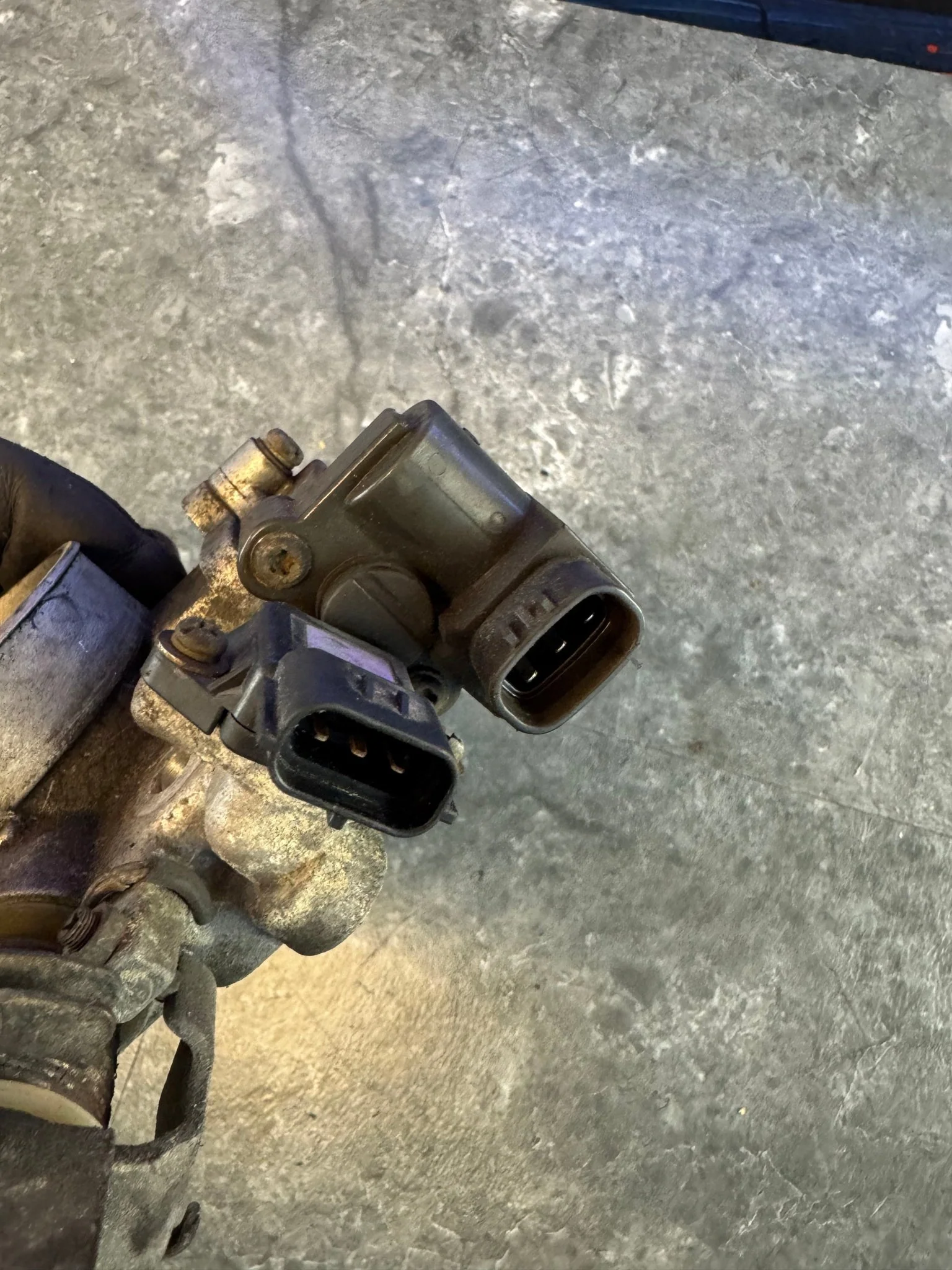 2002-2005 Subaru Impreza WRX Throttle OEM Body Assembly Y3 - Image 2