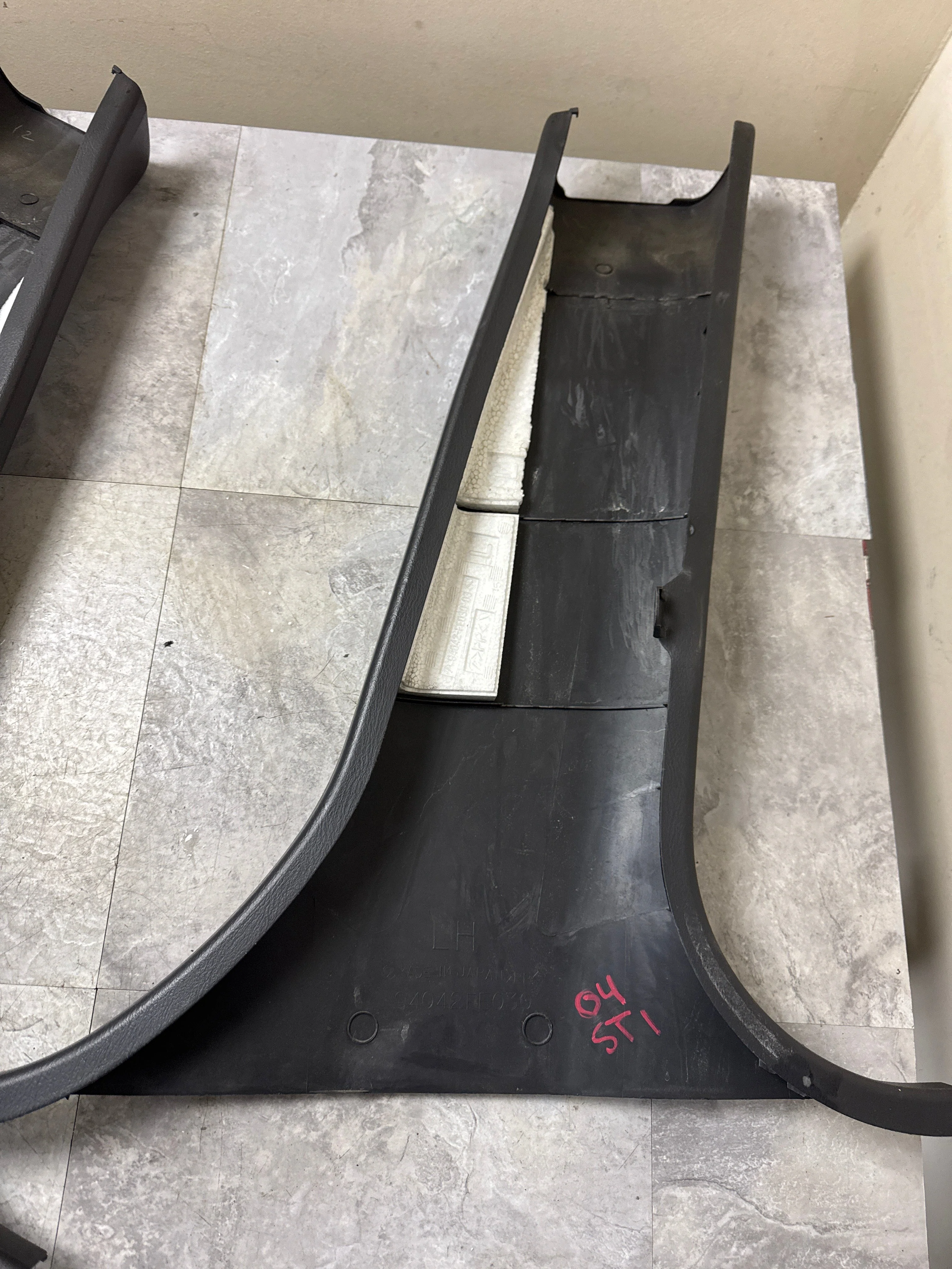 2002-2007 Subaru Impreza WRX STi OEM Lower B Pillar Trim Cover Set RH LH F1 - Image 4