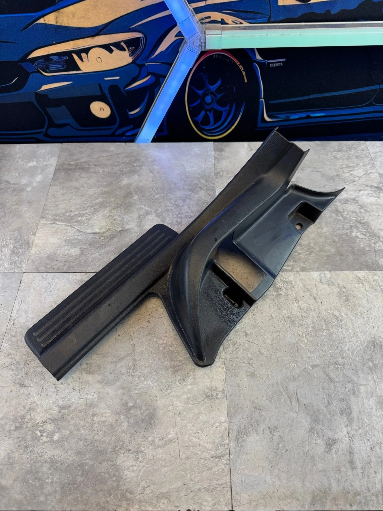 2002-2007 Subaru Impreza WRX STi OEM Passenger Rear Door Sill Trim RH (3) M1