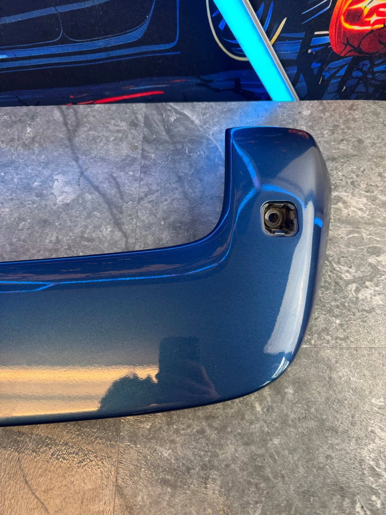 2002-2007 Subaru WRX OEM Wagon Spoiler Wing Assembly Custom Painted (Strut Wall) - Image 4