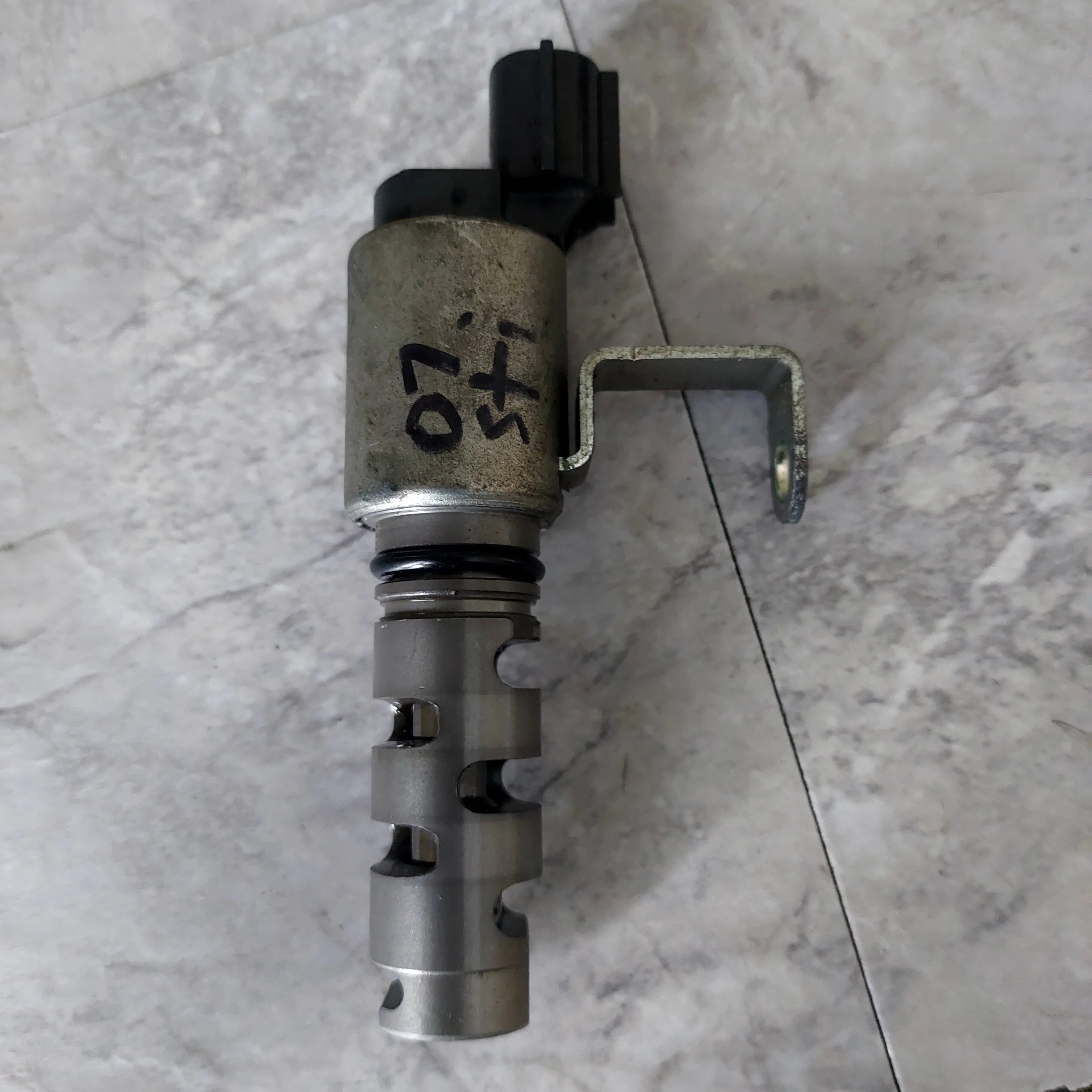 2004-2007 Subaru WRX STi FXT LGT OXT AVCS Oil Control Valve K2V - Image 2