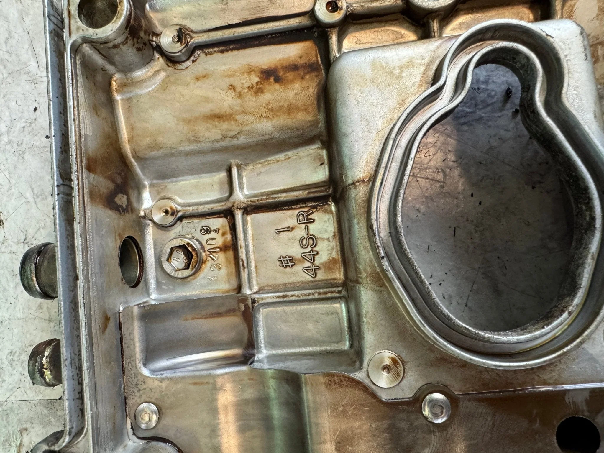2004-2021 Subaru Right RH Passenger OEM Side Engine Valve Cover With Hardware / Y6 - Image 4