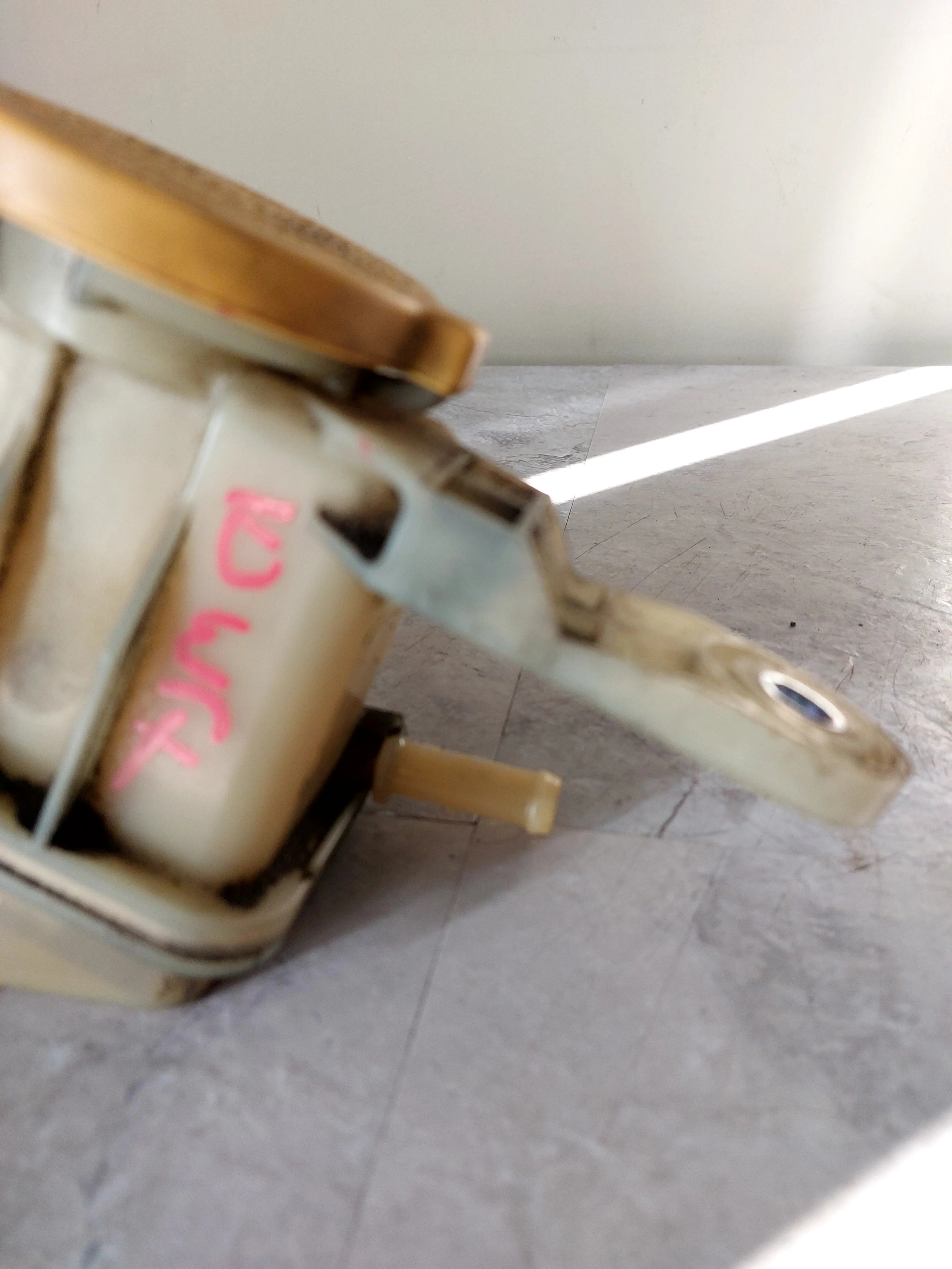 2008-2014 Subaru WRX OEM Power Steering Fluid Reservoir I2 - Image 4