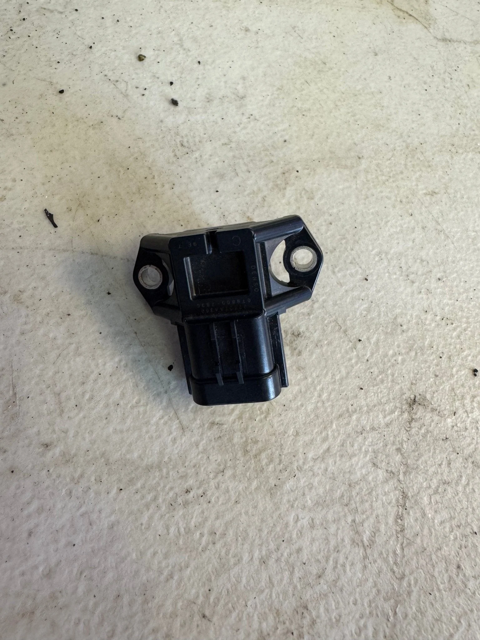 2008-2021 Subaru WRX STi OEM MAP Manifold Absolute Pressure Sensor / K2-t - Image 2