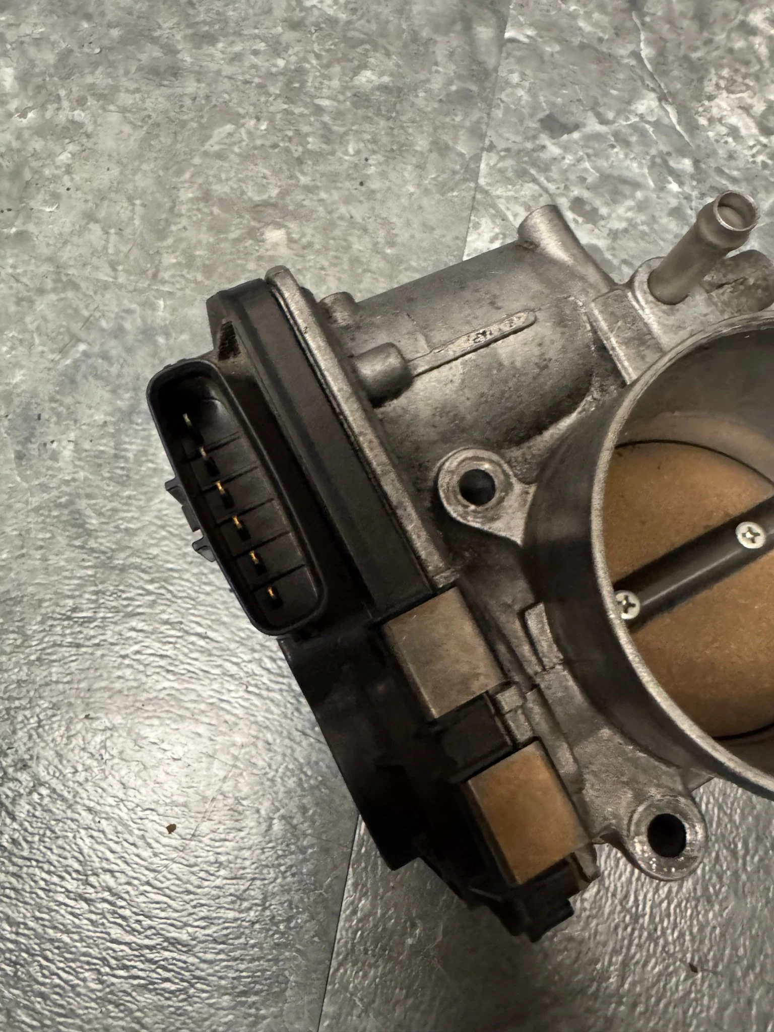 2004-2007 Subaru WRX STi OEM Throttle Body Assembly Y4 - Image 2