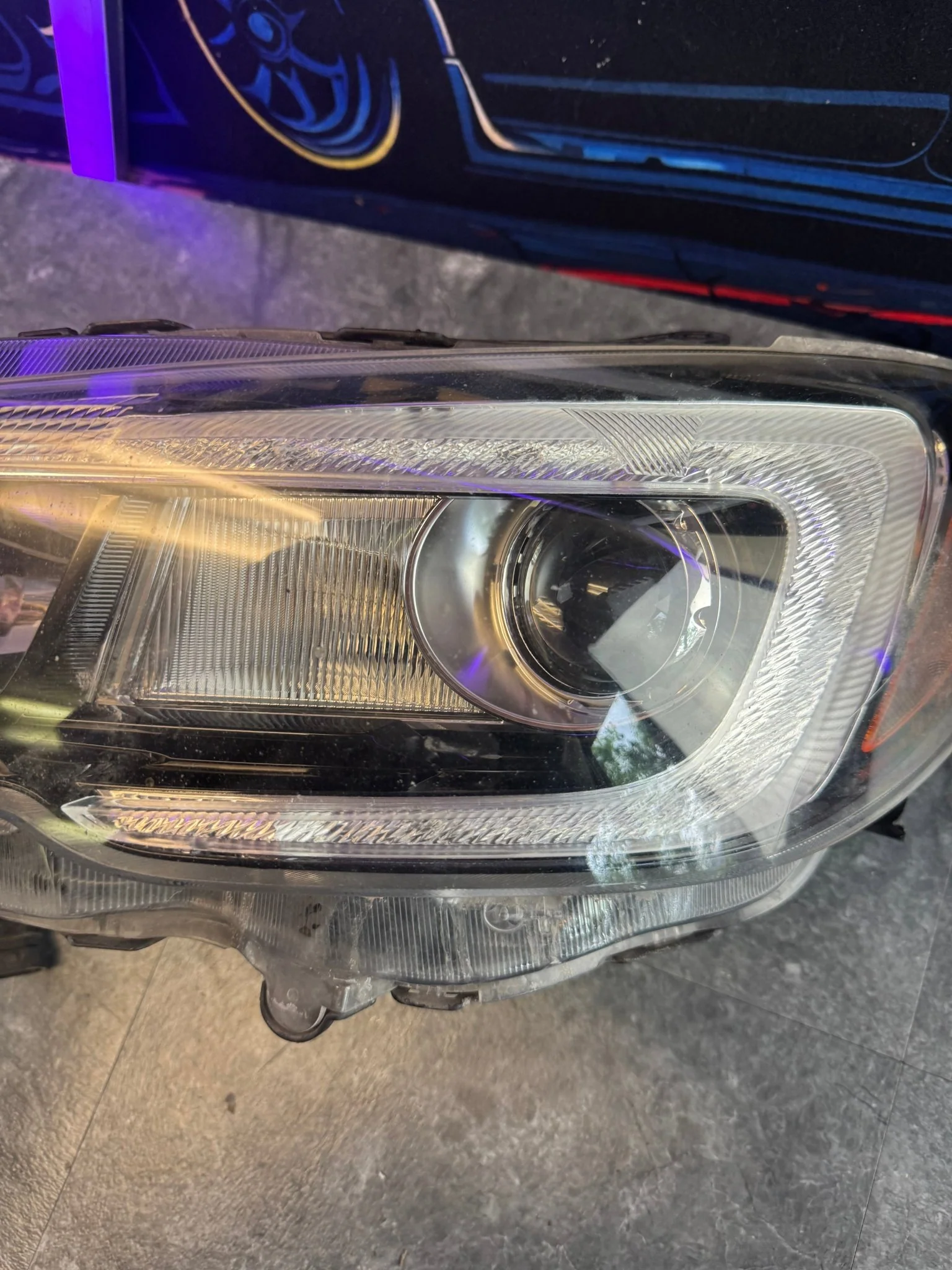 2015-2017 Subaru WRX STi OEM Driver Side Headlight Assembly Damaged For Parts A2 - Image 3