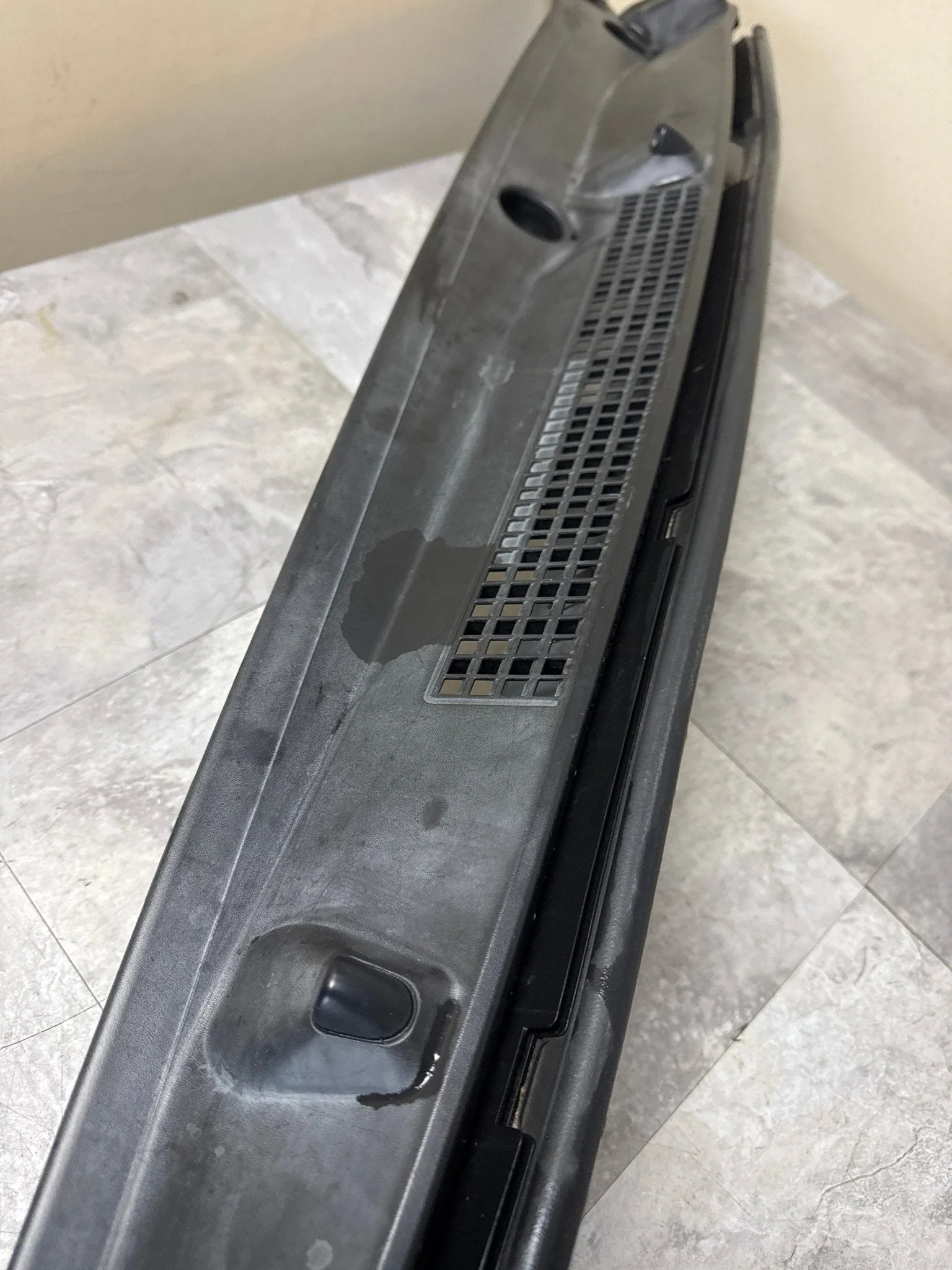 2015-2019 Subaru WRX STi OEM Windshield Wiper Cowl Trim Panel Cover R1 - Image 3