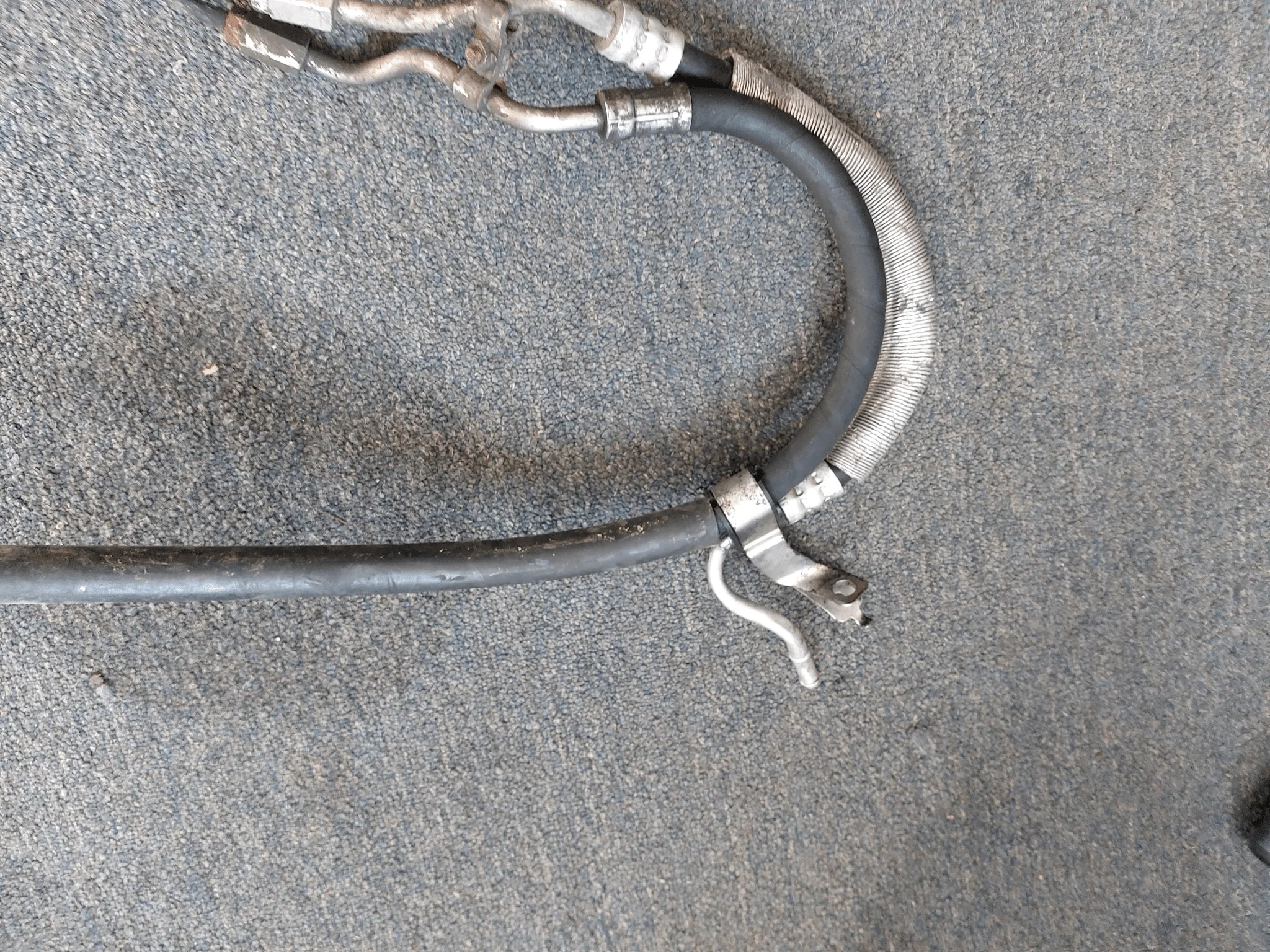 2015-2021 Subaru STi OEM Power Steering Hose Assembly y3 - Image 9