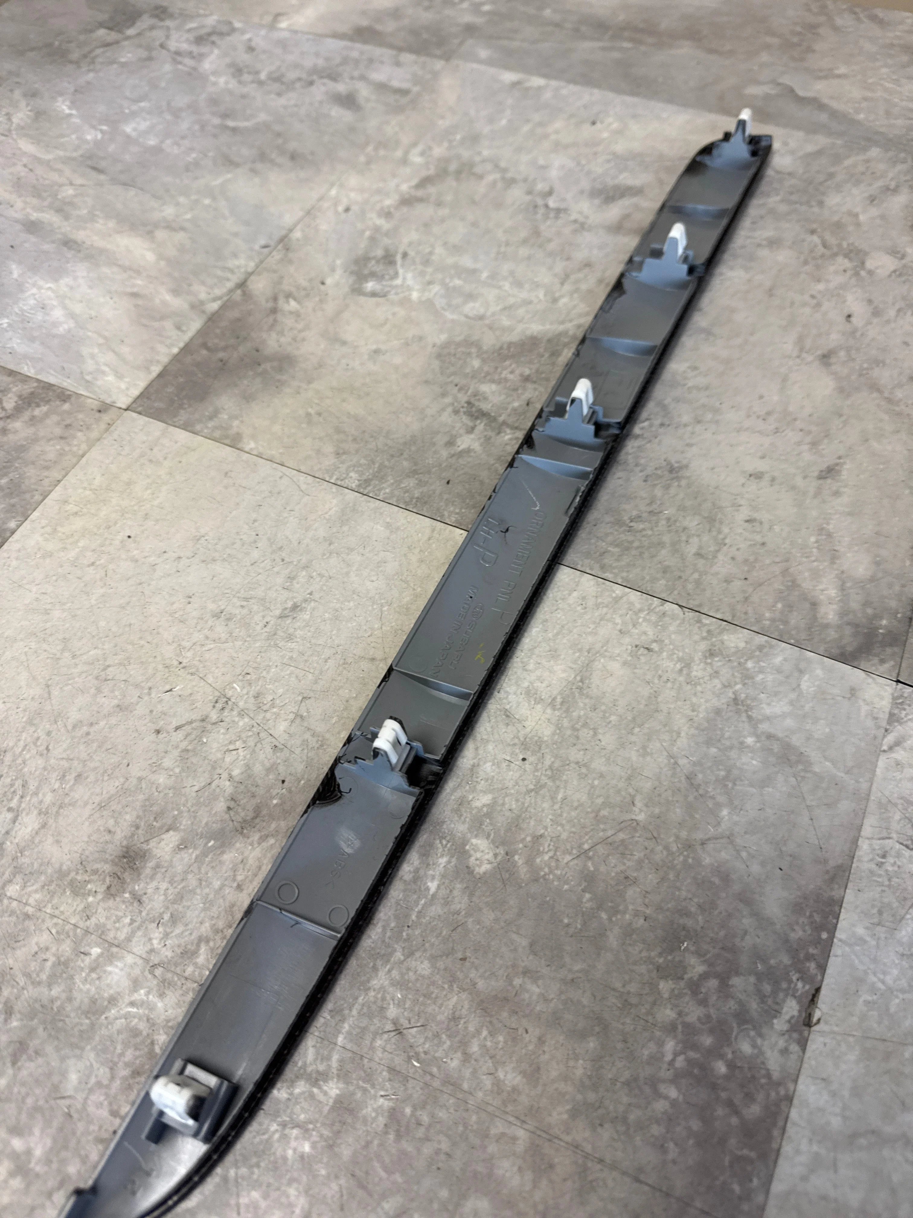 2015-2021 Subaru WRX STi OEM Carbon Fiber Passenger Side Dashboard Ornament Panel Bezel J3 - Image 3