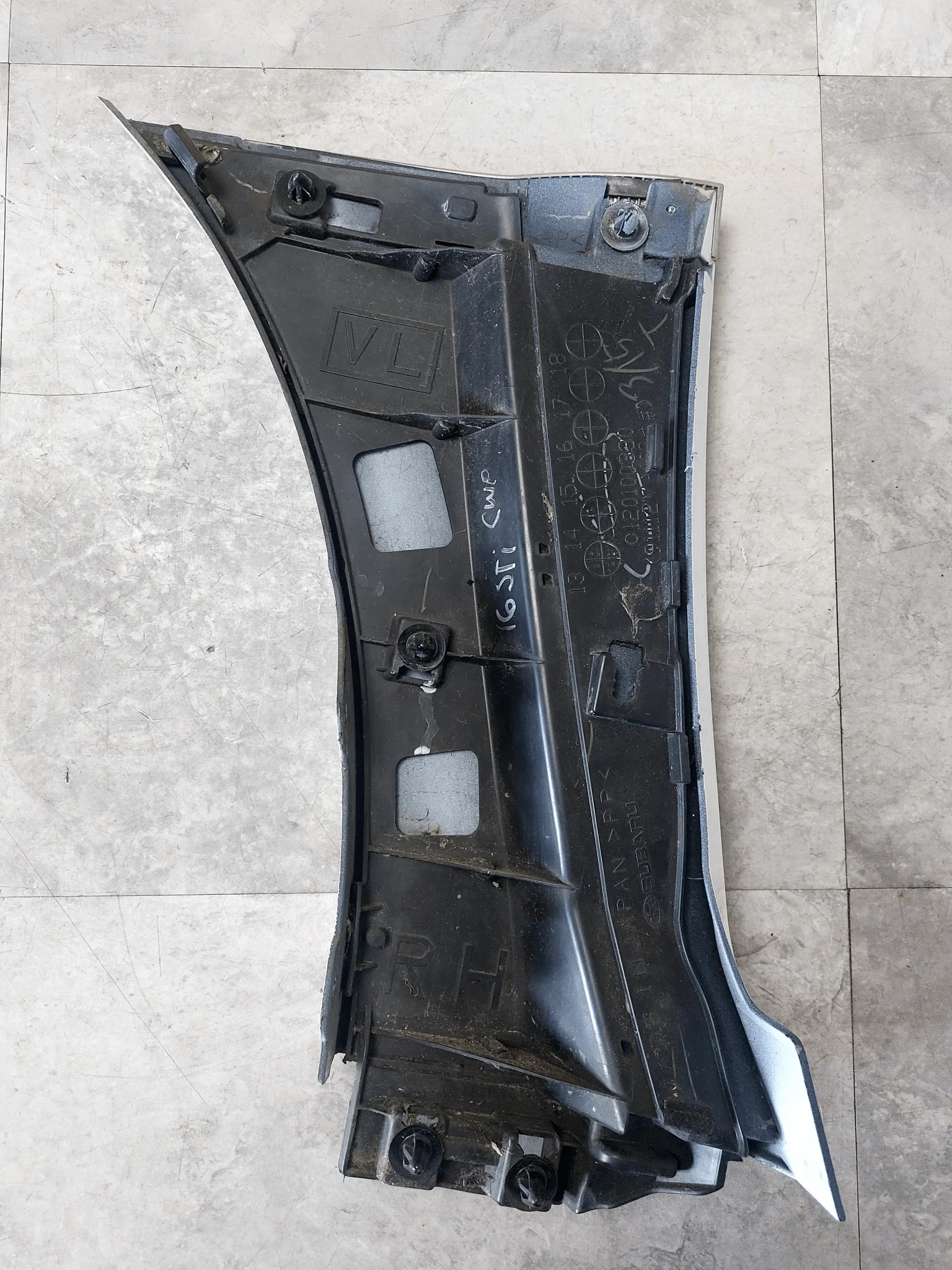 2015-2021 Subaru WRX STi OEM RH Fender Garnish CWP - Image 6