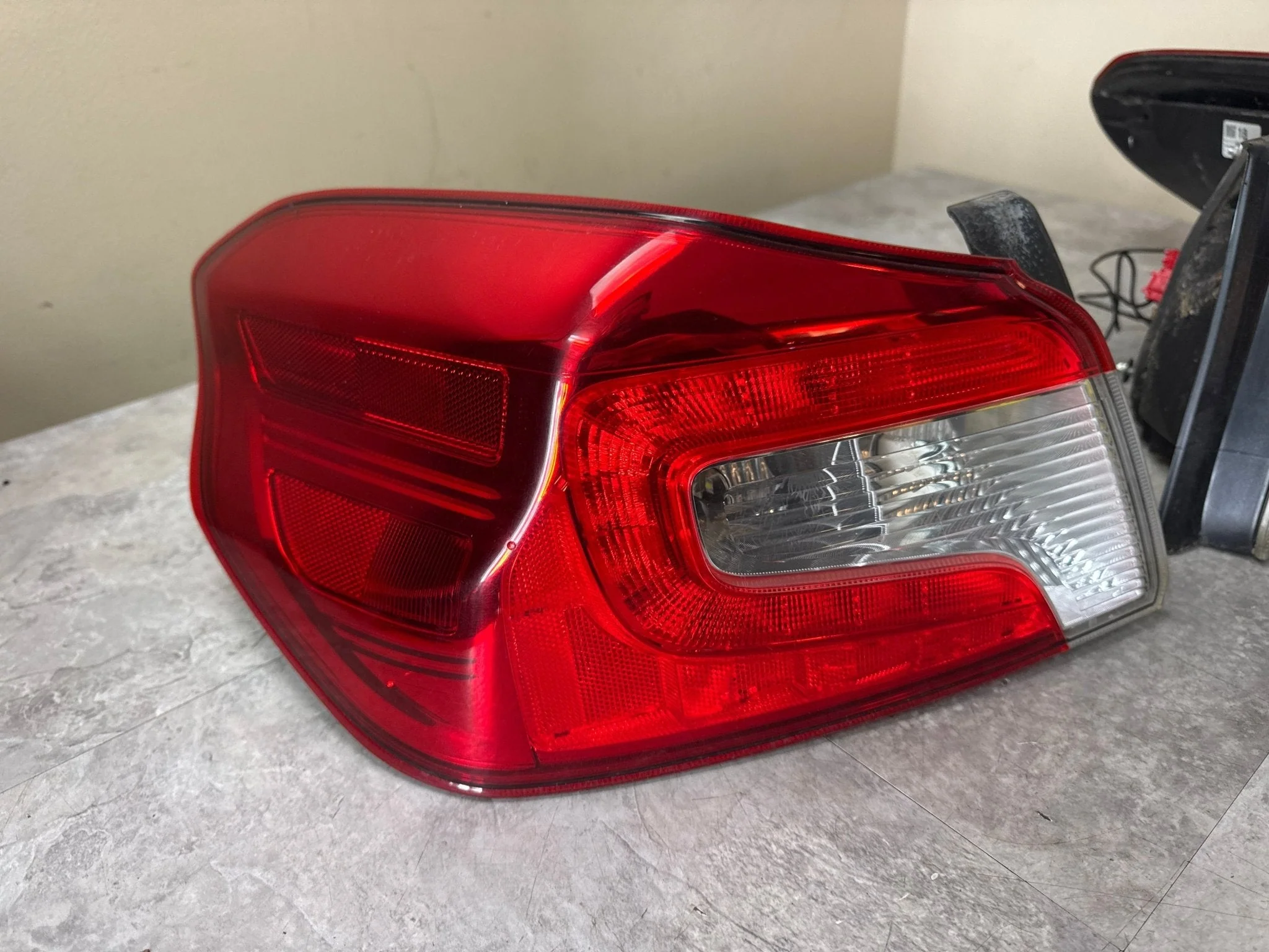 2015-2021 Subaru WRX STi OEM Tail Light Set LH RH Pair A4 - Image 2