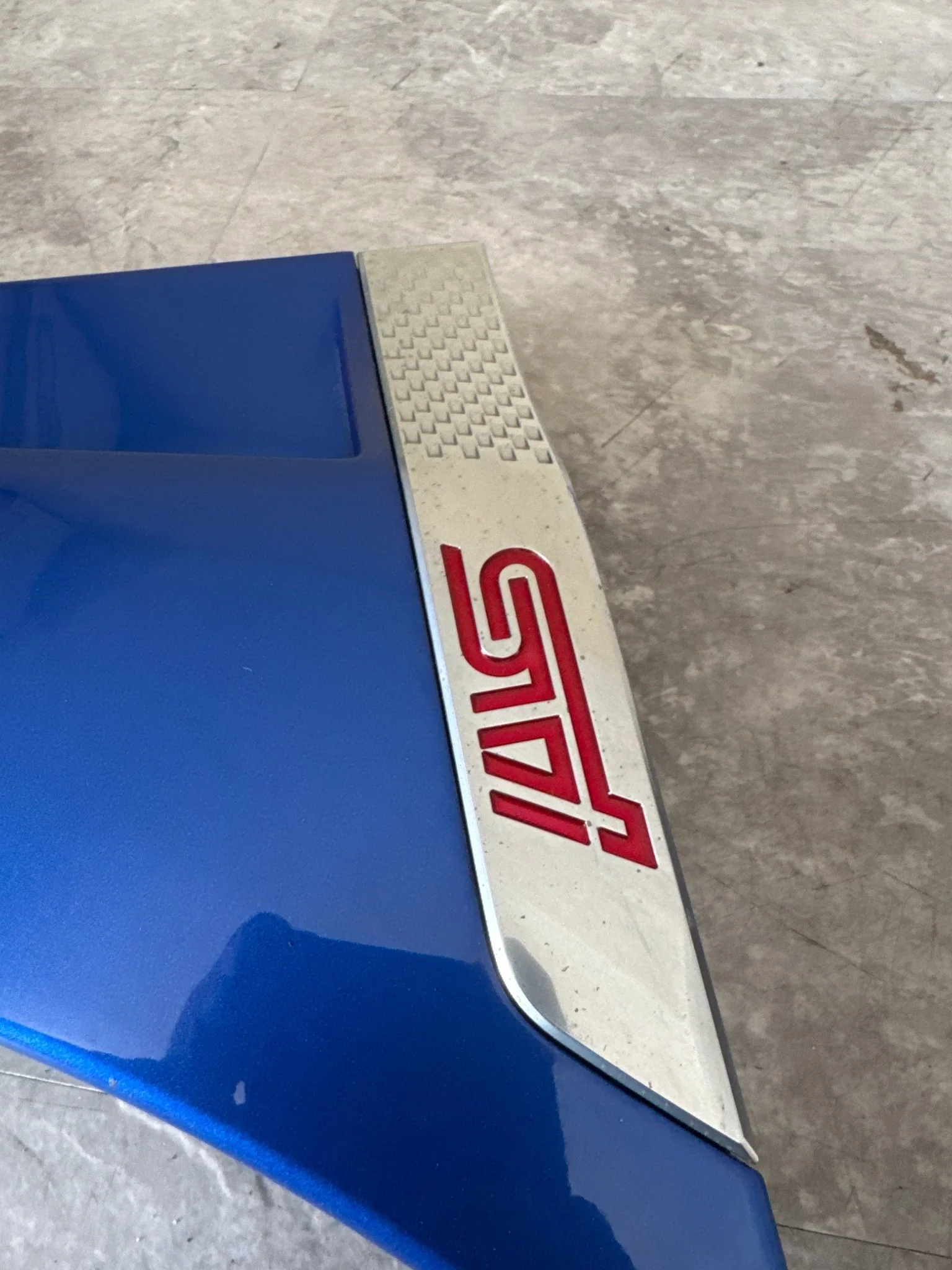 2019-2021 Subaru WRX STi Right OEM Fender Molding (K7X Blue) WRB J3 - Image 3