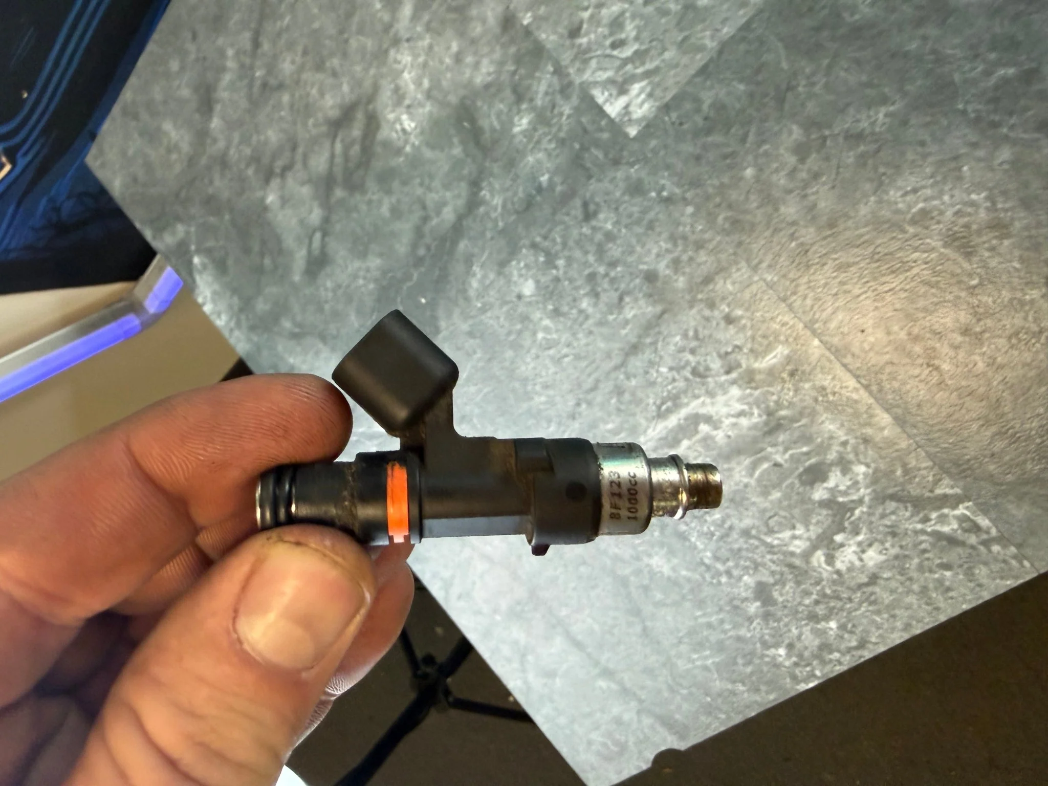 FIC 1000 CC top feed fuel injectors Subaru STi & wrx fuel injector clinic - Image 2