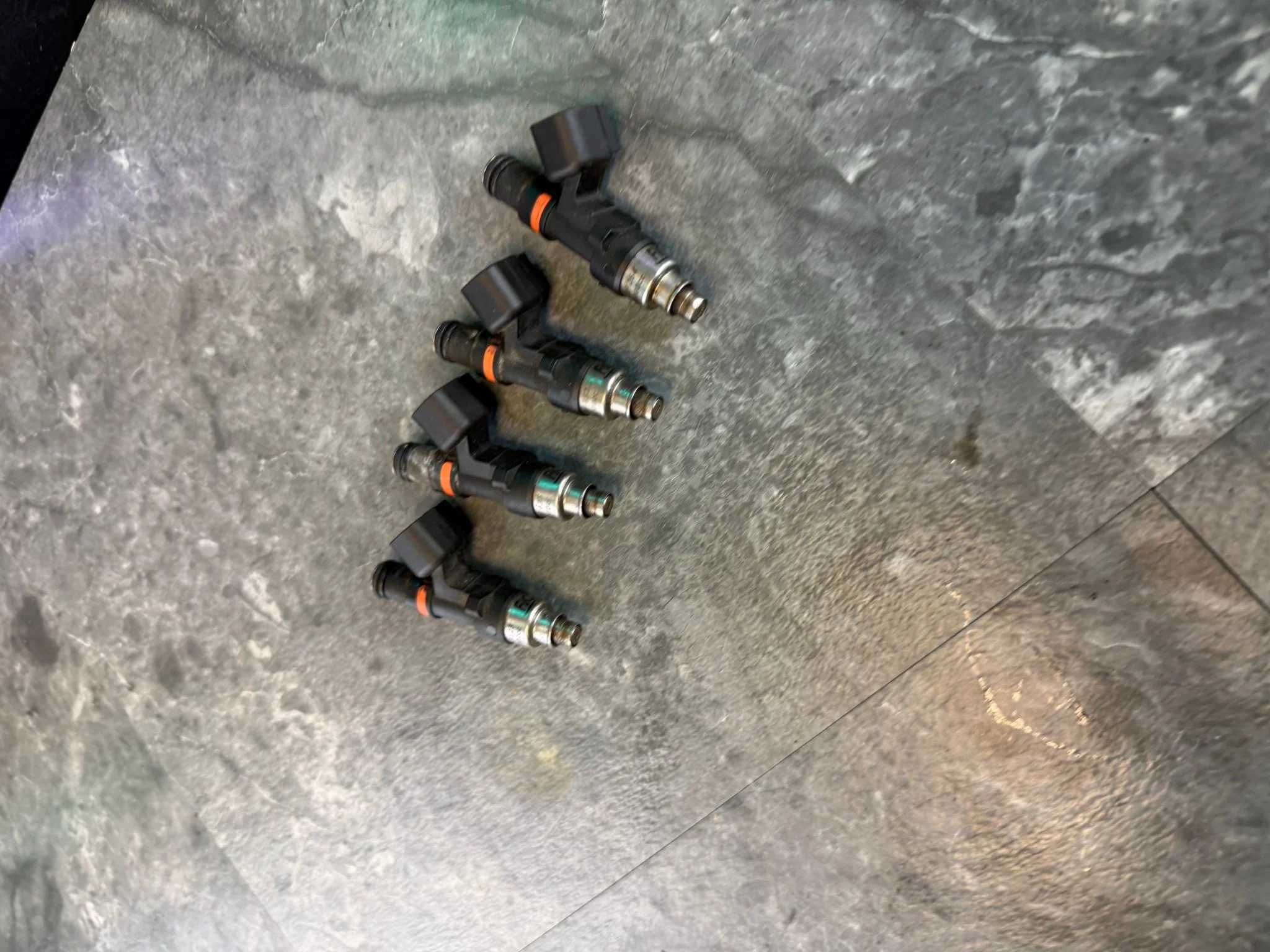 FIC 1000 CC top feed fuel injectors Subaru STi & wrx fuel injector clinic - Image 3