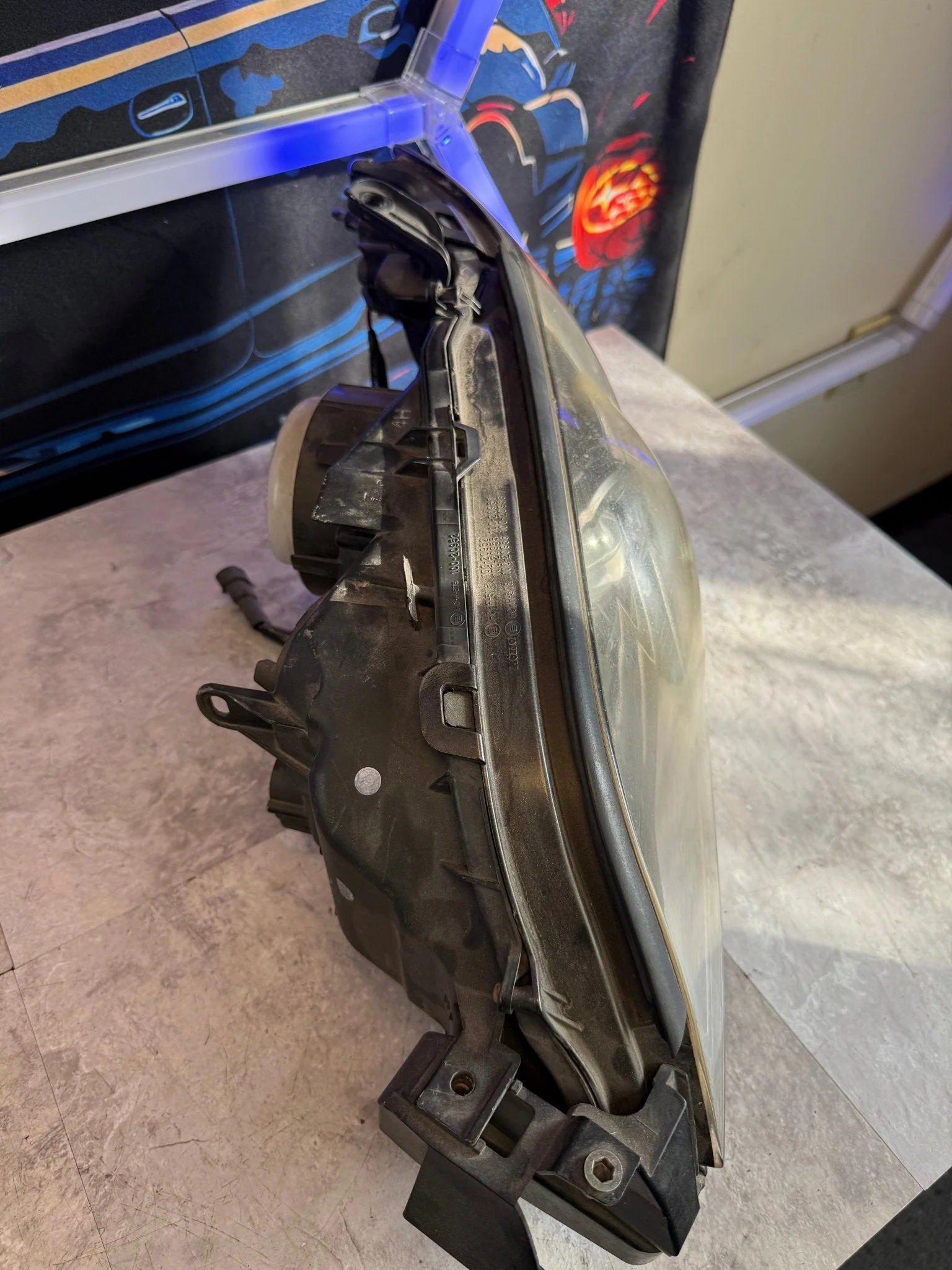 JDM OEM Subaru Legacy Headlights w/ HID Xenon Level Motors 2008 2009 Facelift - Image 4