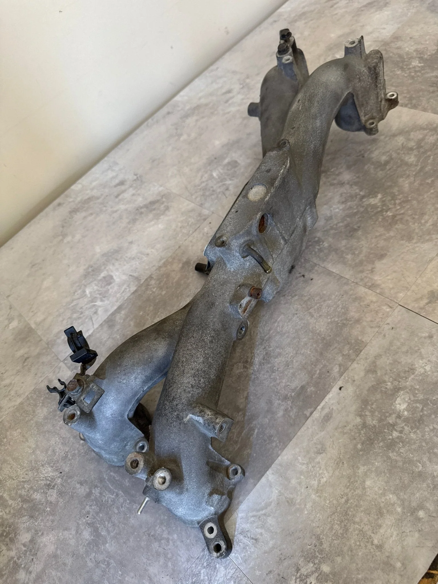 2002-2003 Subaru Impreza WRX OEM 2.0 Upper Intake Manifold B2