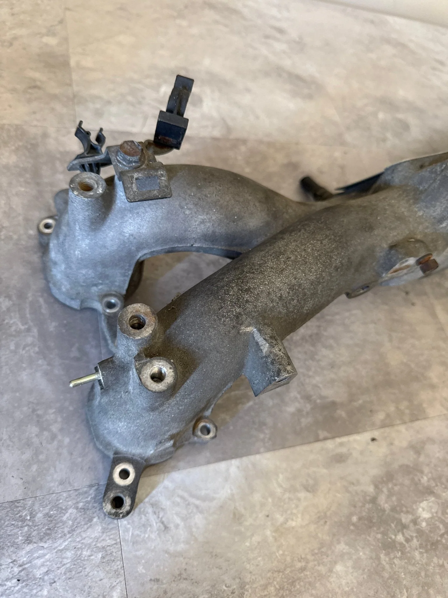 2002-2003 Subaru Impreza WRX OEM 2.0 Upper Intake Manifold B2 - Image 2