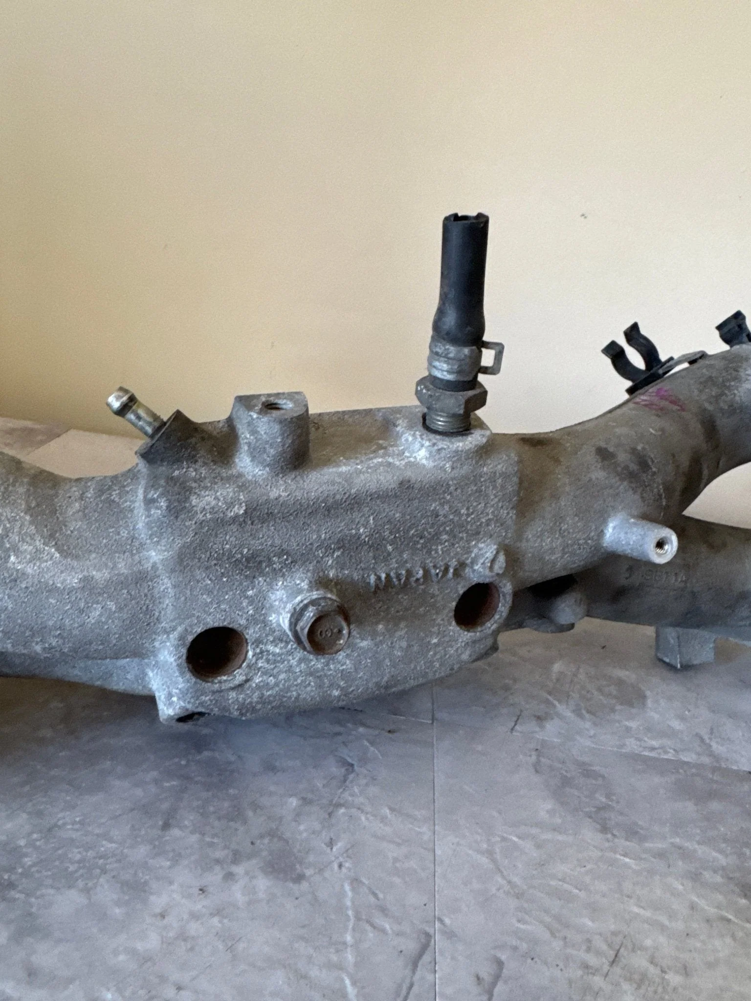 2002-2003 Subaru Impreza WRX OEM 2.0 Upper Intake Manifold B2 - Image 8
