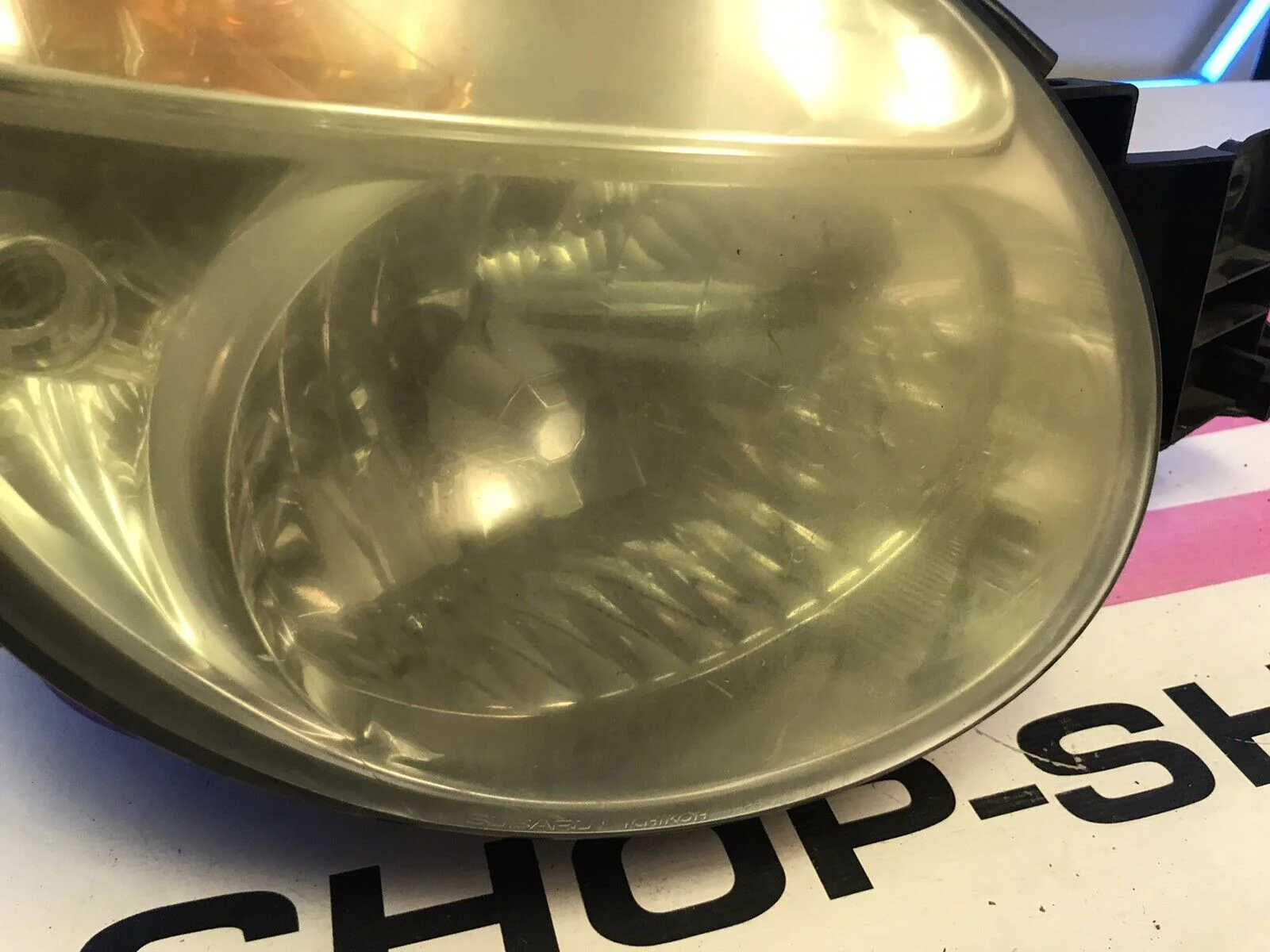 2002-2003 Subaru Impreza WRX RH OEM Passenger Side Headlight Assembly - Image 3