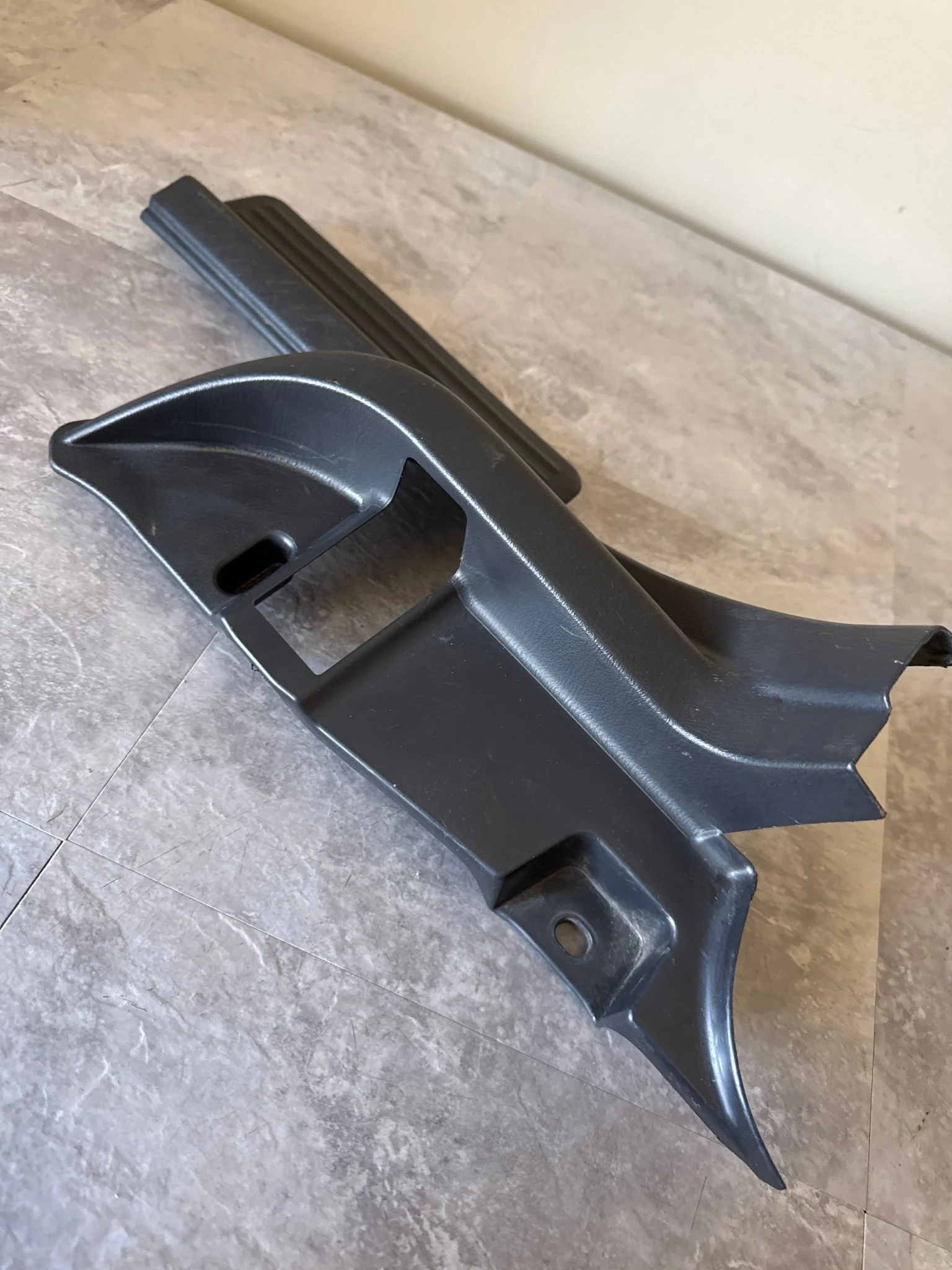 2002-2007 Subaru Impreza WRX STi OEM Passenger Rear Door Sill Trim RH (2) M1 - Image 4