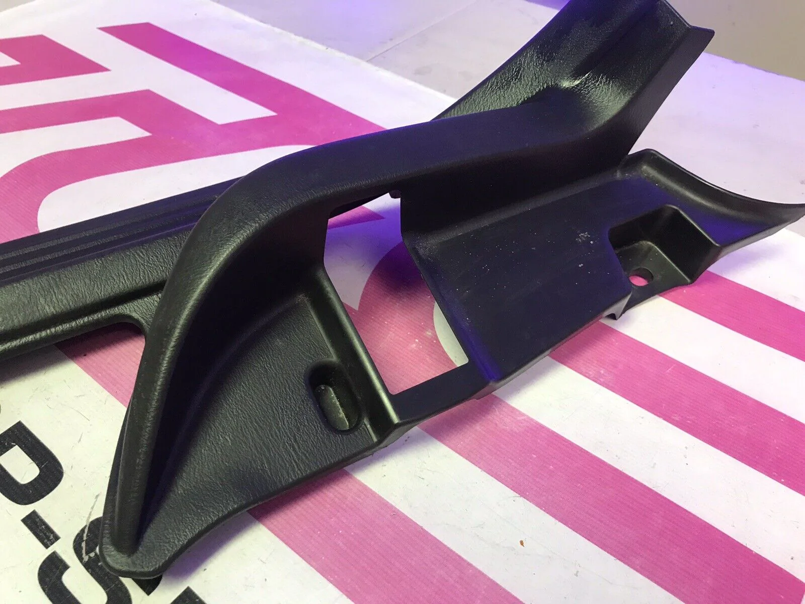 2002-2007 Subaru Impreza WRX STi OEM Passenger Rear Door Sill Trim RH M1 - Image 2