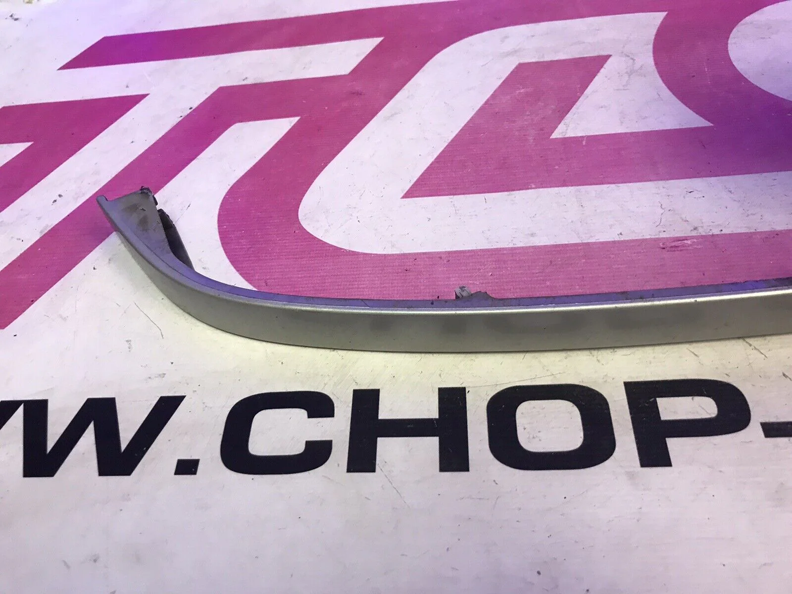 2003-2005 Subaru Forester Headlight Trim OEM RH Passenger Side Filler Panel E2 - Image 3