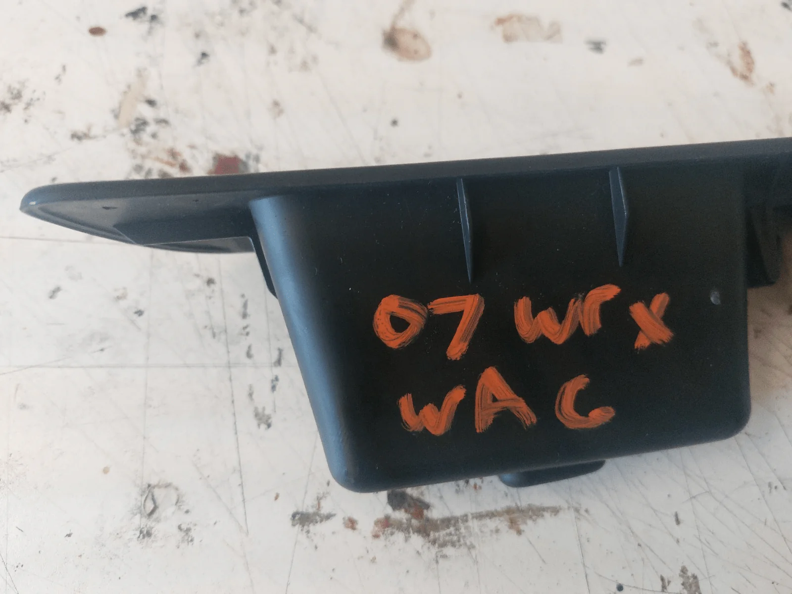 2005-2007 Subaru Impreza WRX STi OEM Fr RH Window Switch Trim E2 - Image 6