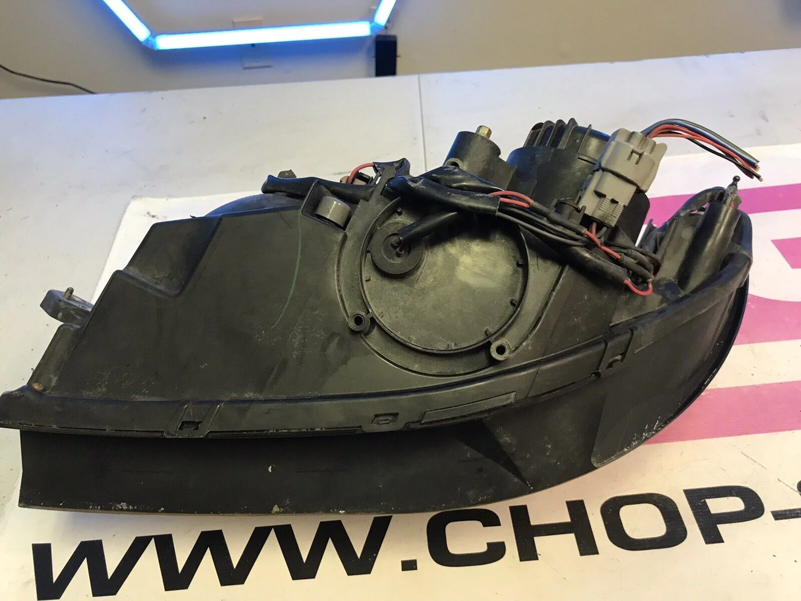2006-2007 Subaru Impreza WRX STi OEM Passenger Side RH Headlight Assy - Image 6