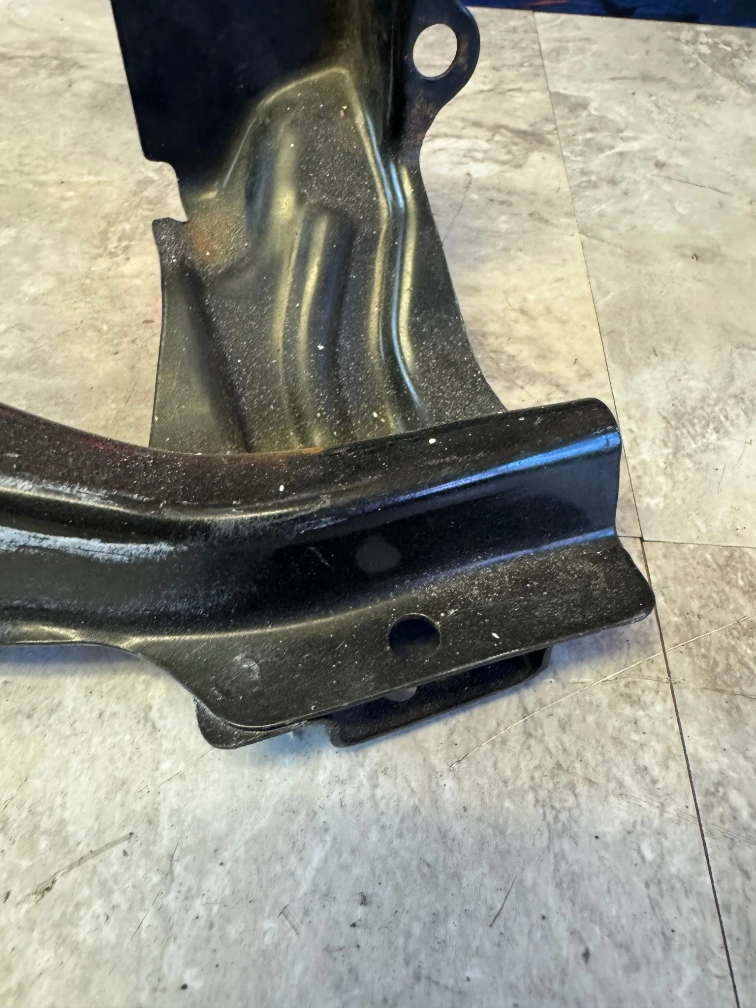 2006-2007 Subaru Impreza WRX STi OEM Passenger Side RH Headlight Bracket A2 - Image 3