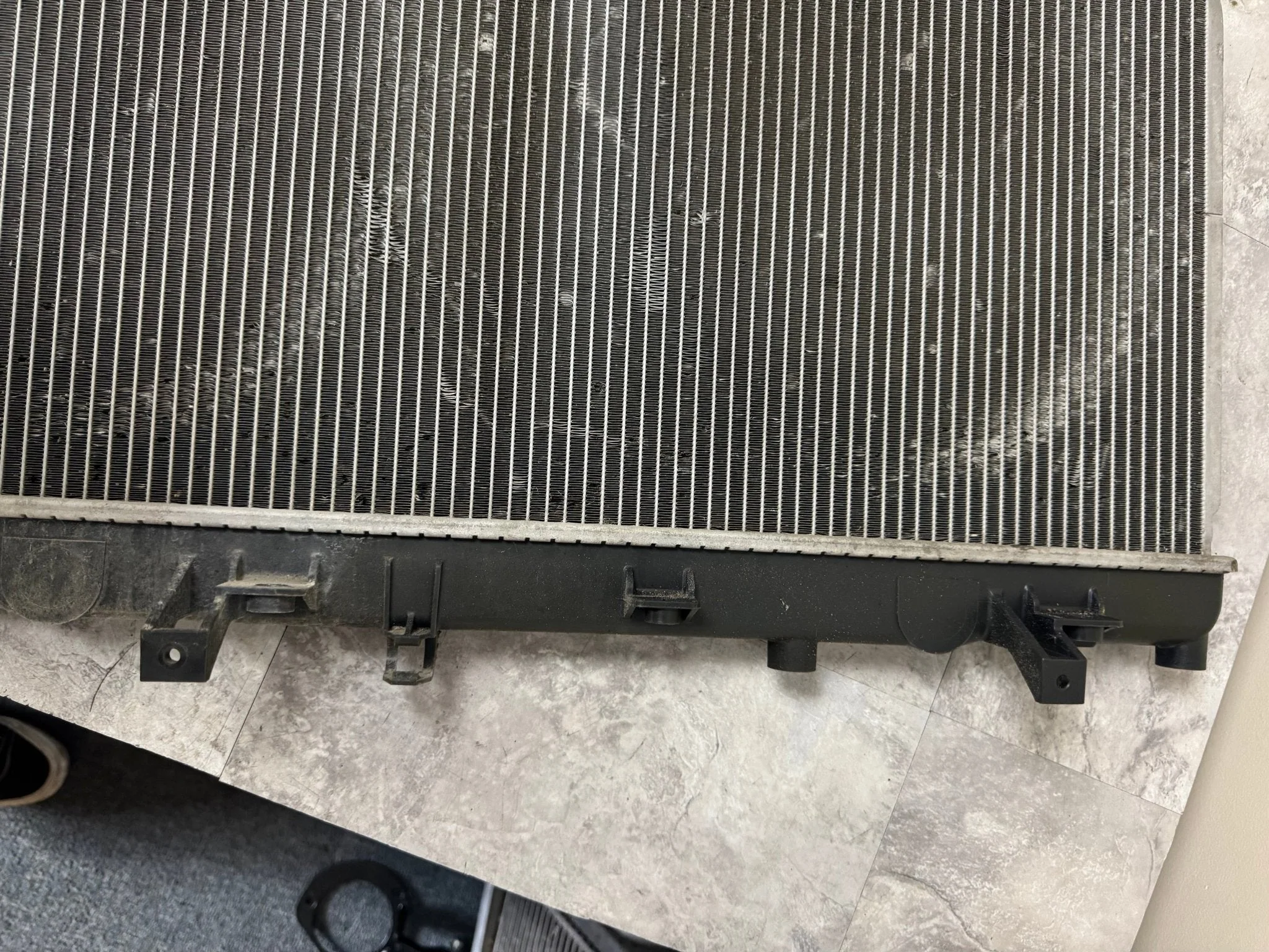 2008-2014 Subaru Impreza WRX STi OEM Radiator Cooling Assy Fans Shroud L3 - Image 3