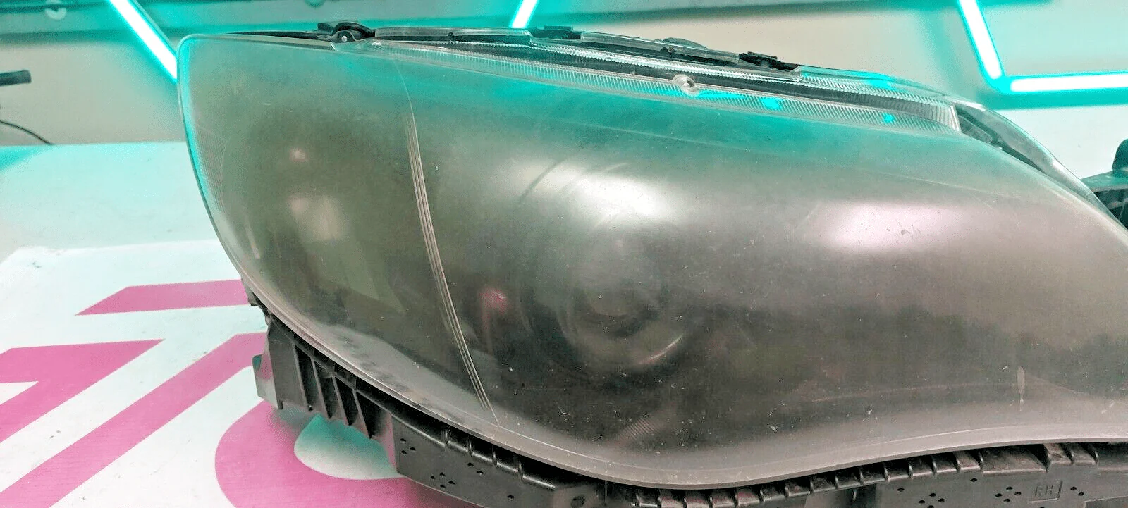 2008-2014 Subaru Impreza WRX STi OEM RH Passenger Side Headlight Assembly - Image 3