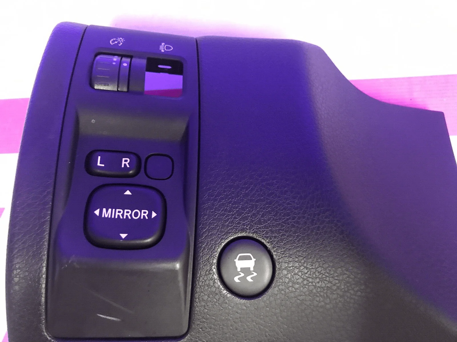 2008-2014 Subaru WRX STi Kick OEM Panel Buttons - Image 2