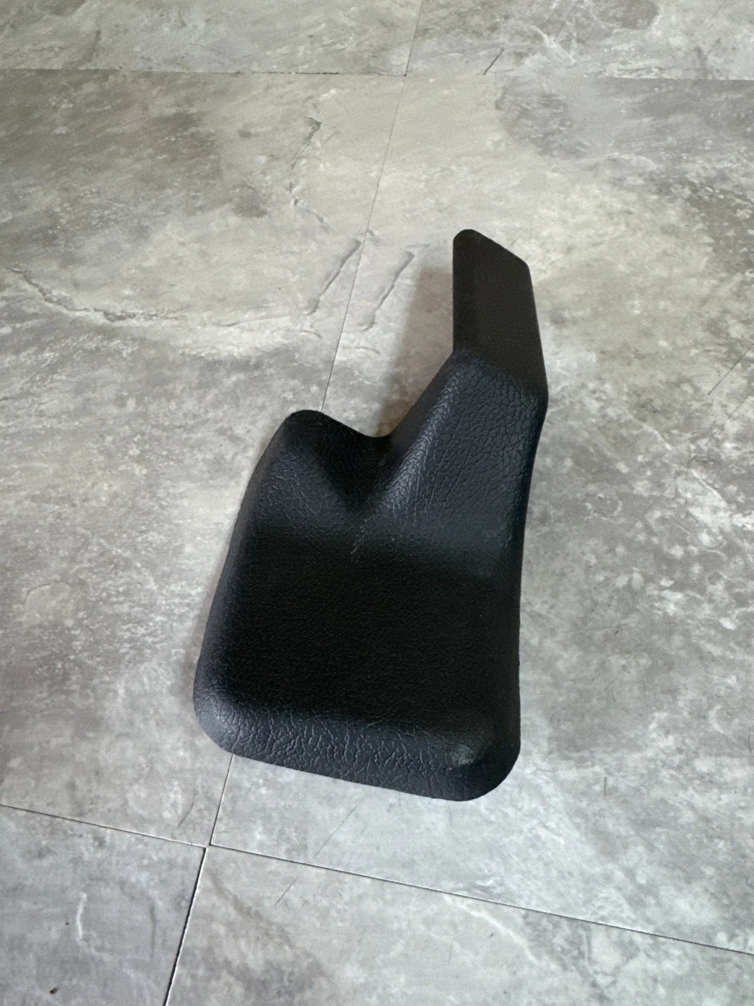 1998-2001 Subaru Impreza Inner Seat OEM Rail Track Trim Cover Cap RH Passenger Side J2
