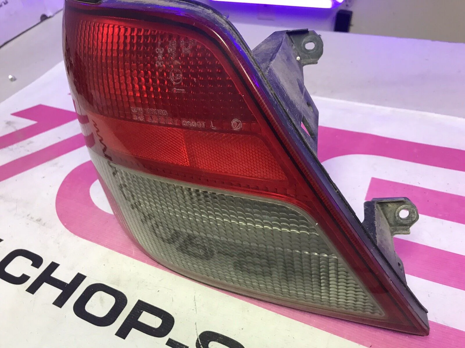 2002-2003 Subaru Impreza WRX Wagon OEM LH Driver Side Tail Light Assembly - Image 3