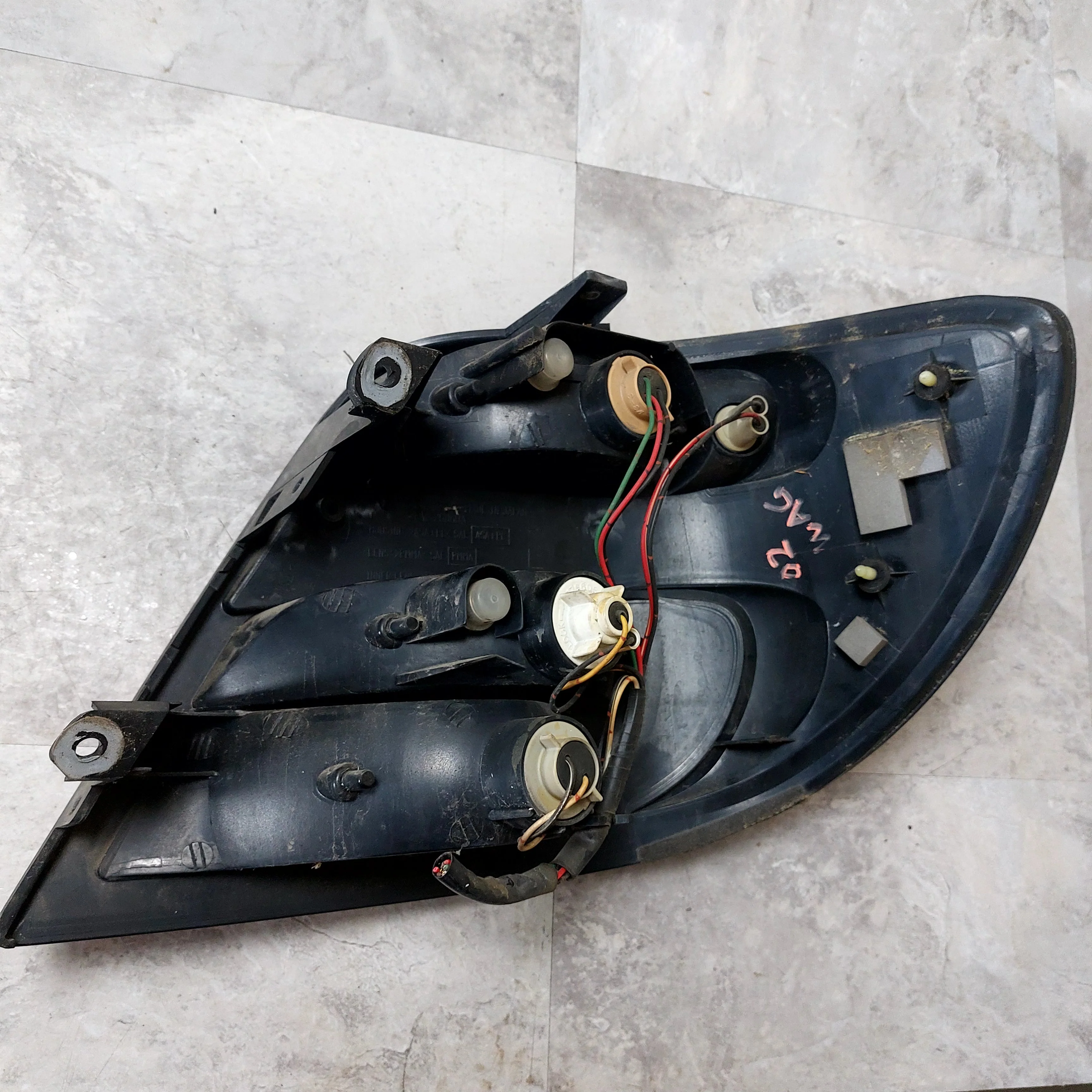 2002-2003 Subaru Impreza WRX Wagon OEM LH Driver Side Tail Light Assembly A3 - Image 8