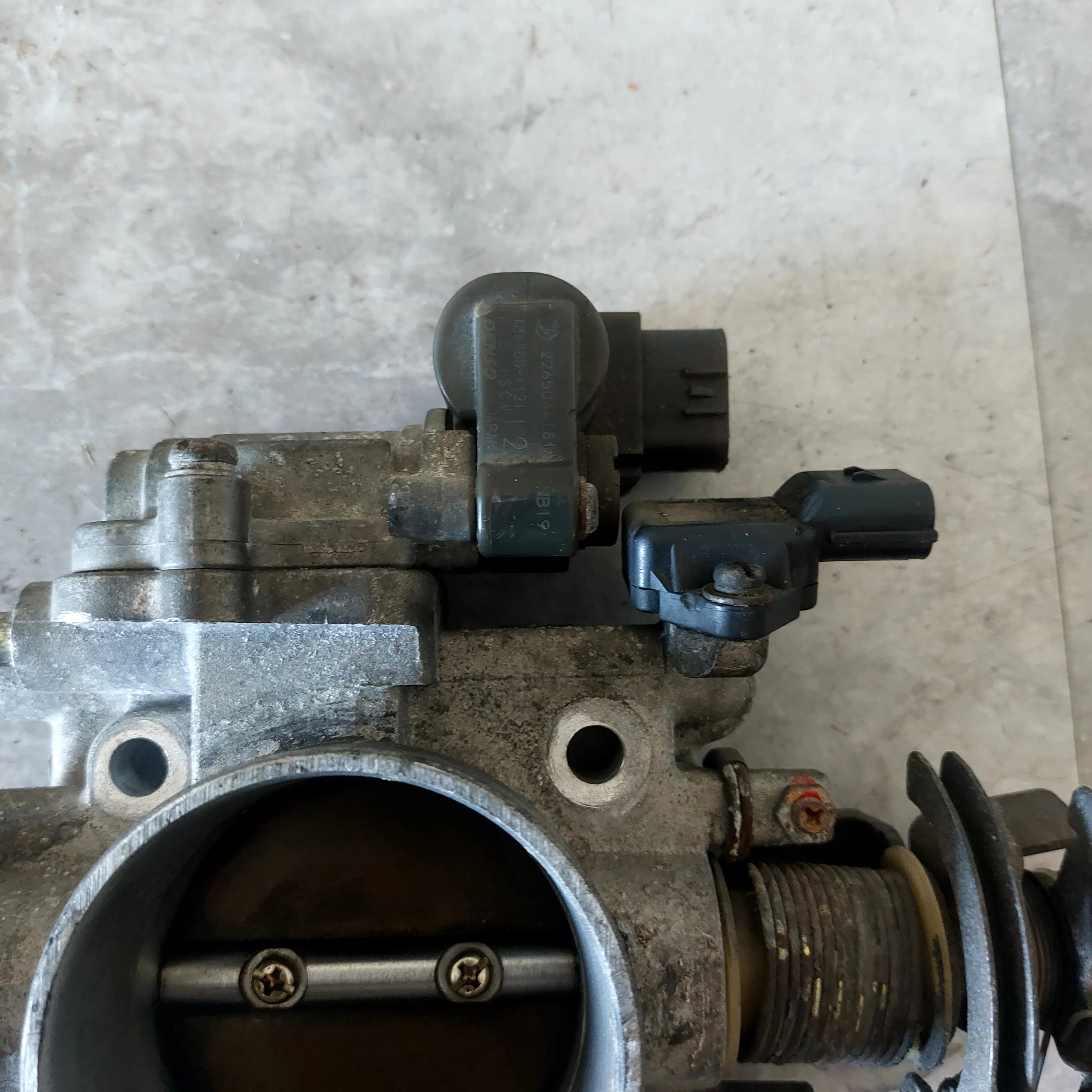 2002-2005 Subaru Impreza WRX Throttle OEM Body Assembly - Image 4