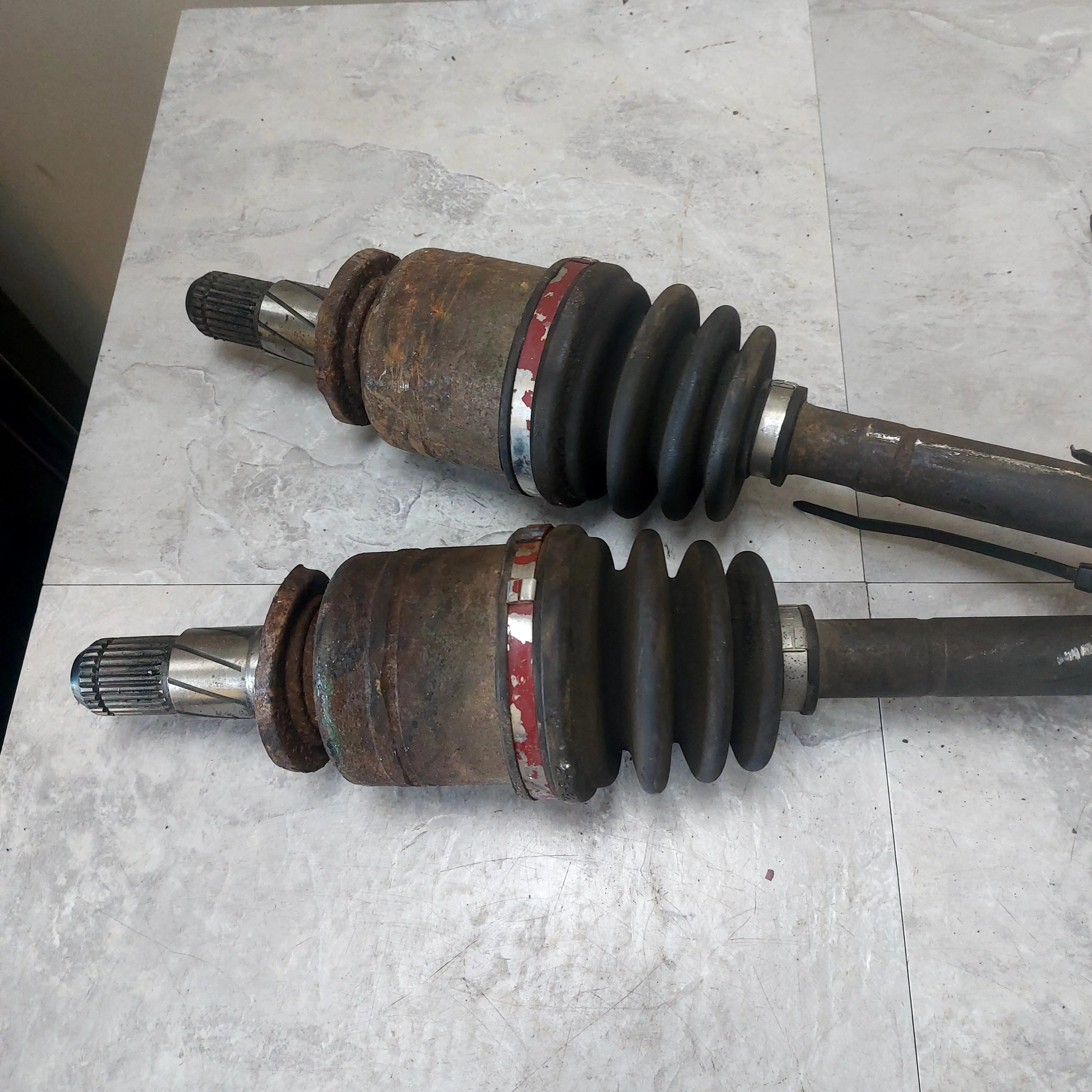 2002-2007 Subaru Impreza WRX Rear OEM Axle Pair LH RH K4 - Image 4