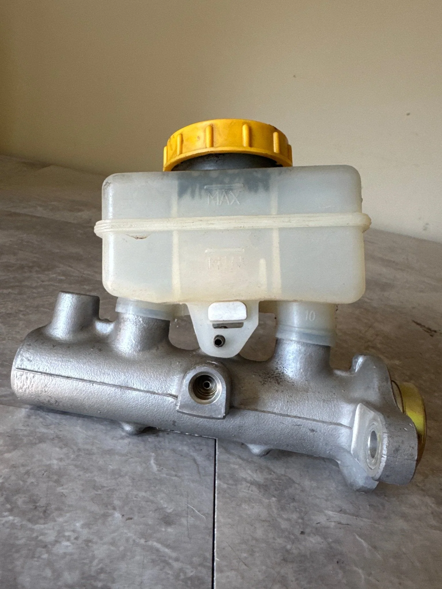 2002-2007 Subaru Impreza WRX STi OEM Brake Master Cylinder Reservoir (02 WRX - Image 4