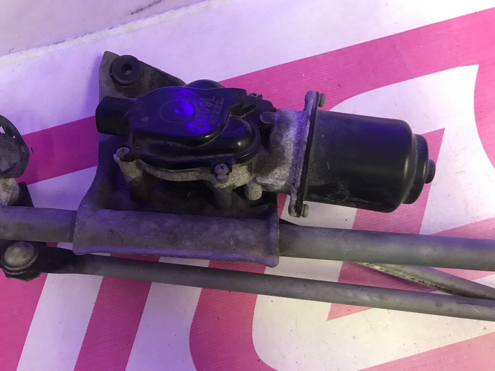 2004-2007 Subaru Impreza WRX STi OEM Windshield Wiper Motor Linkage - Image 2