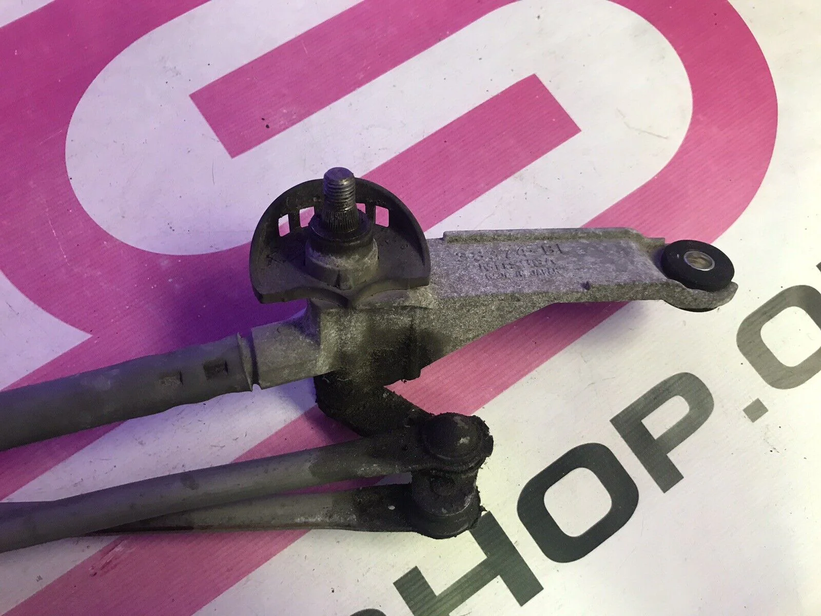 2004-2007 Subaru Impreza WRX STi OEM Windshield Wiper Motor Linkage - Image 4