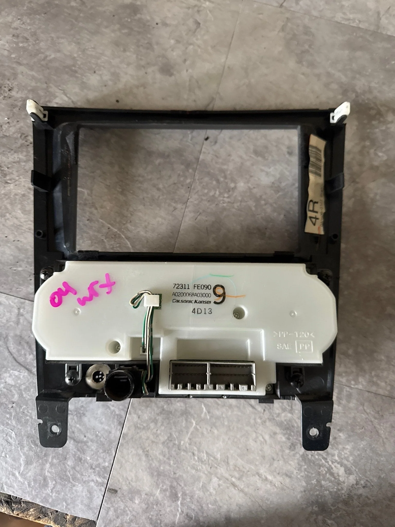 2004-2007 Subaru Impreza Radio HVAC OEM Trim Dash Panel Bezel Saab 9-2x J2 - Image 5