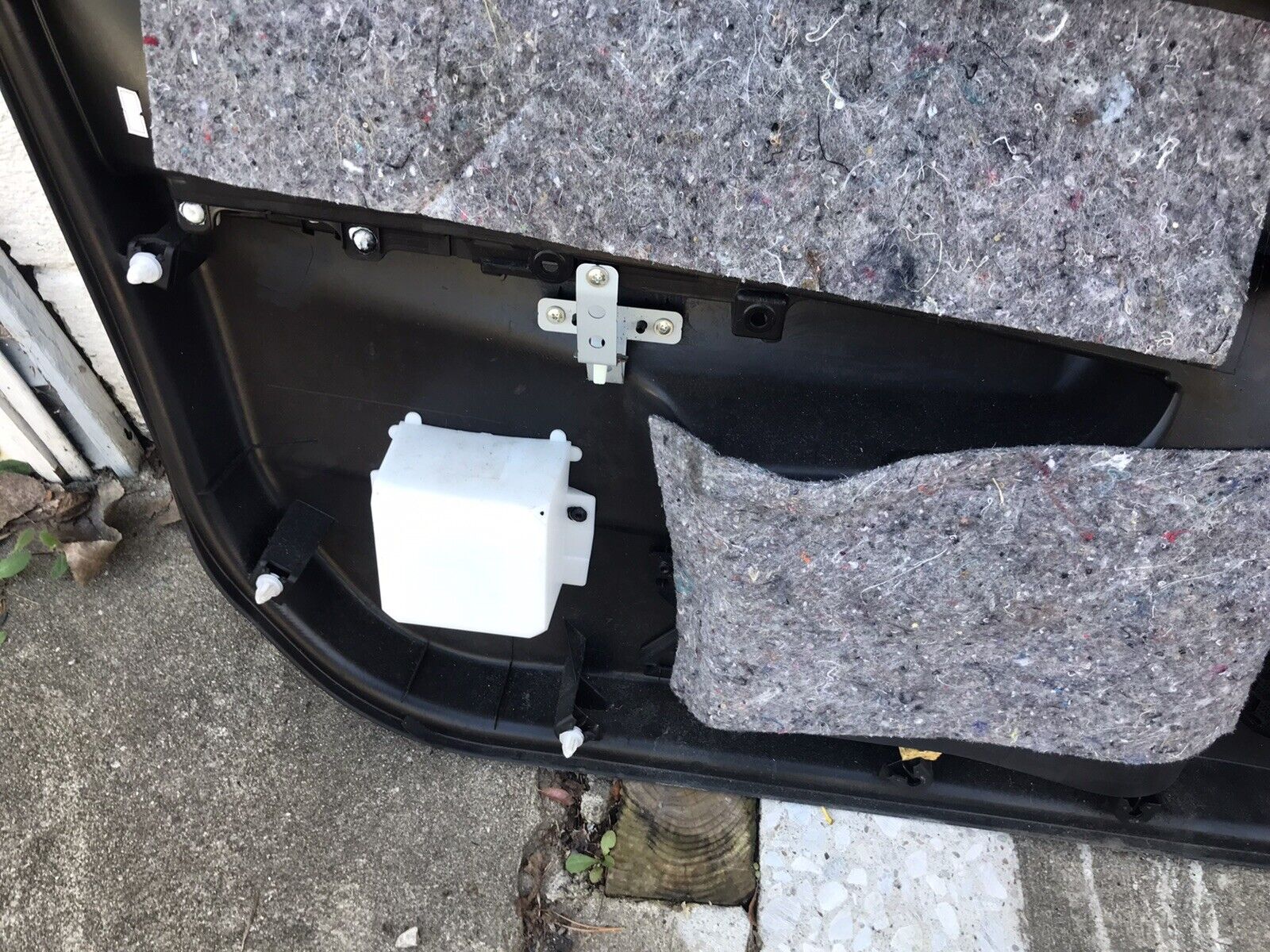 2008-2014 Subaru Impreza WRX STi OEM Front RH Passenger Side Door Panel - Image 9