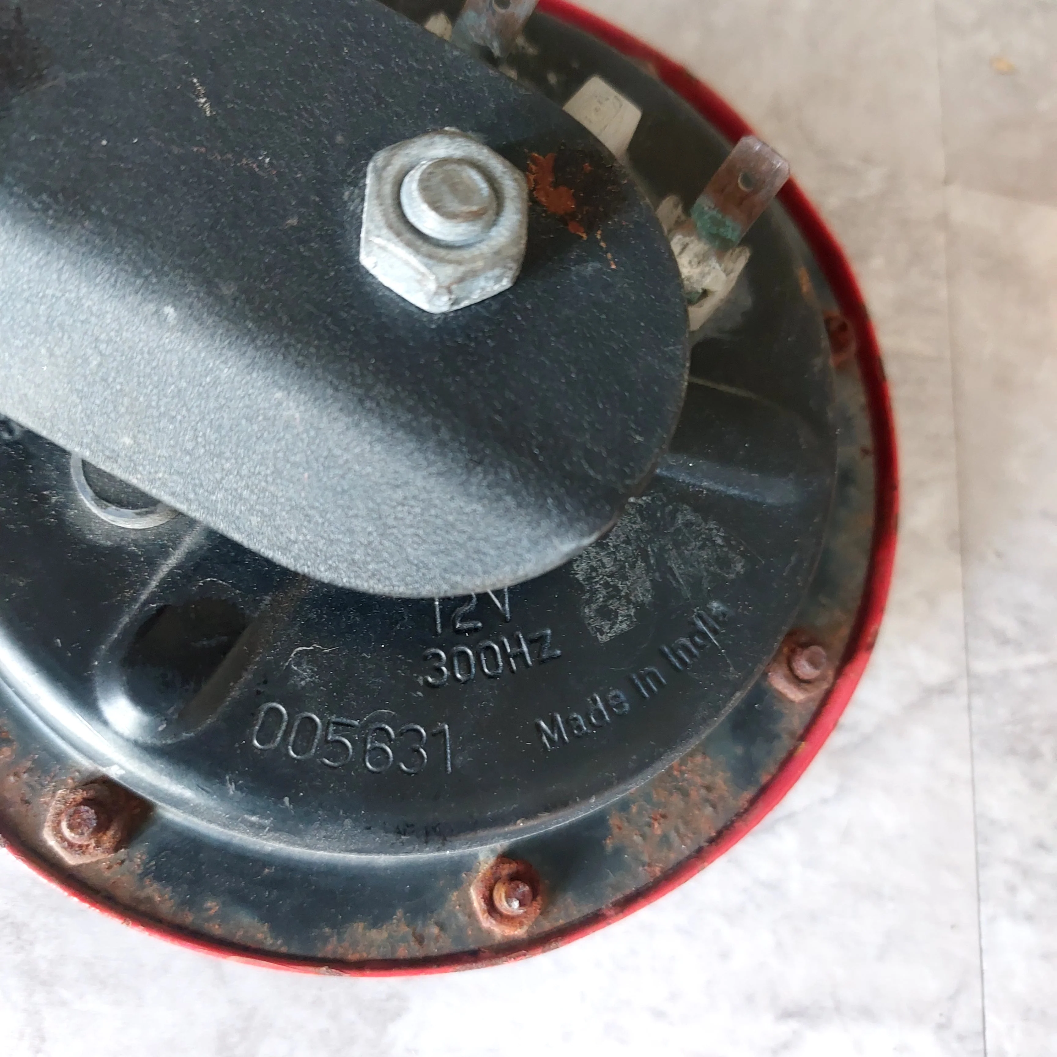 OEM Subaru Hella Disc Horn Set Pair 12V 300hz VW Audi As Is G2 - Image 7