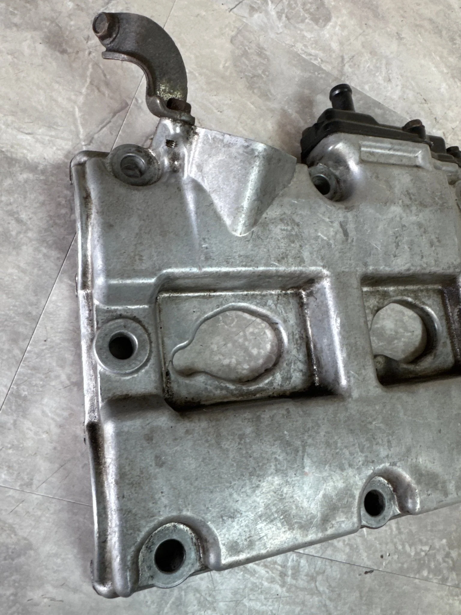 2002-2005 Subaru Impreza WRX LH OEM Driver Side Valve Cover (02 WRX - Image 2