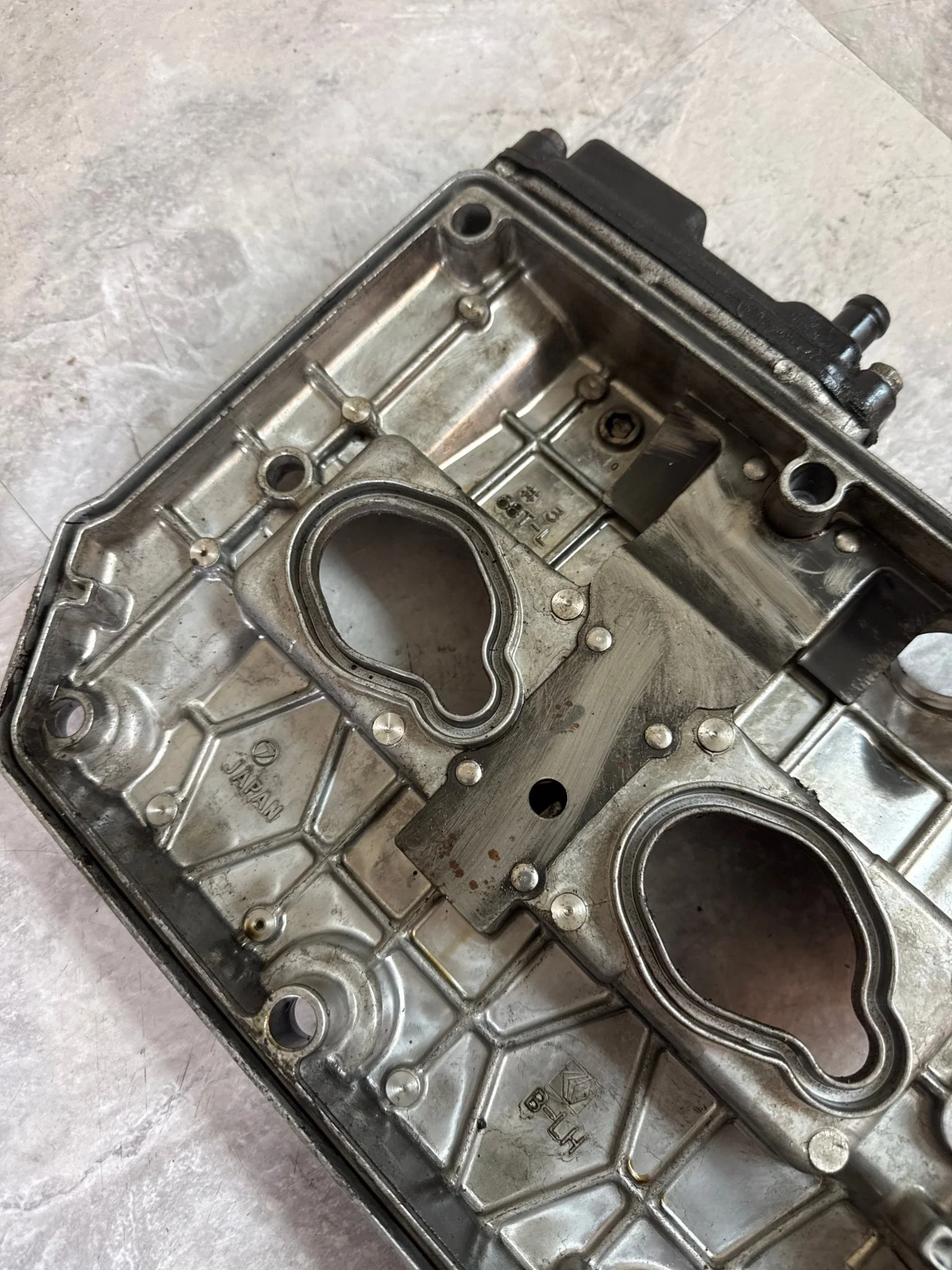 2002-2005 Subaru Impreza WRX LH OEM Driver Side Valve Cover (02 WRX - Image 5