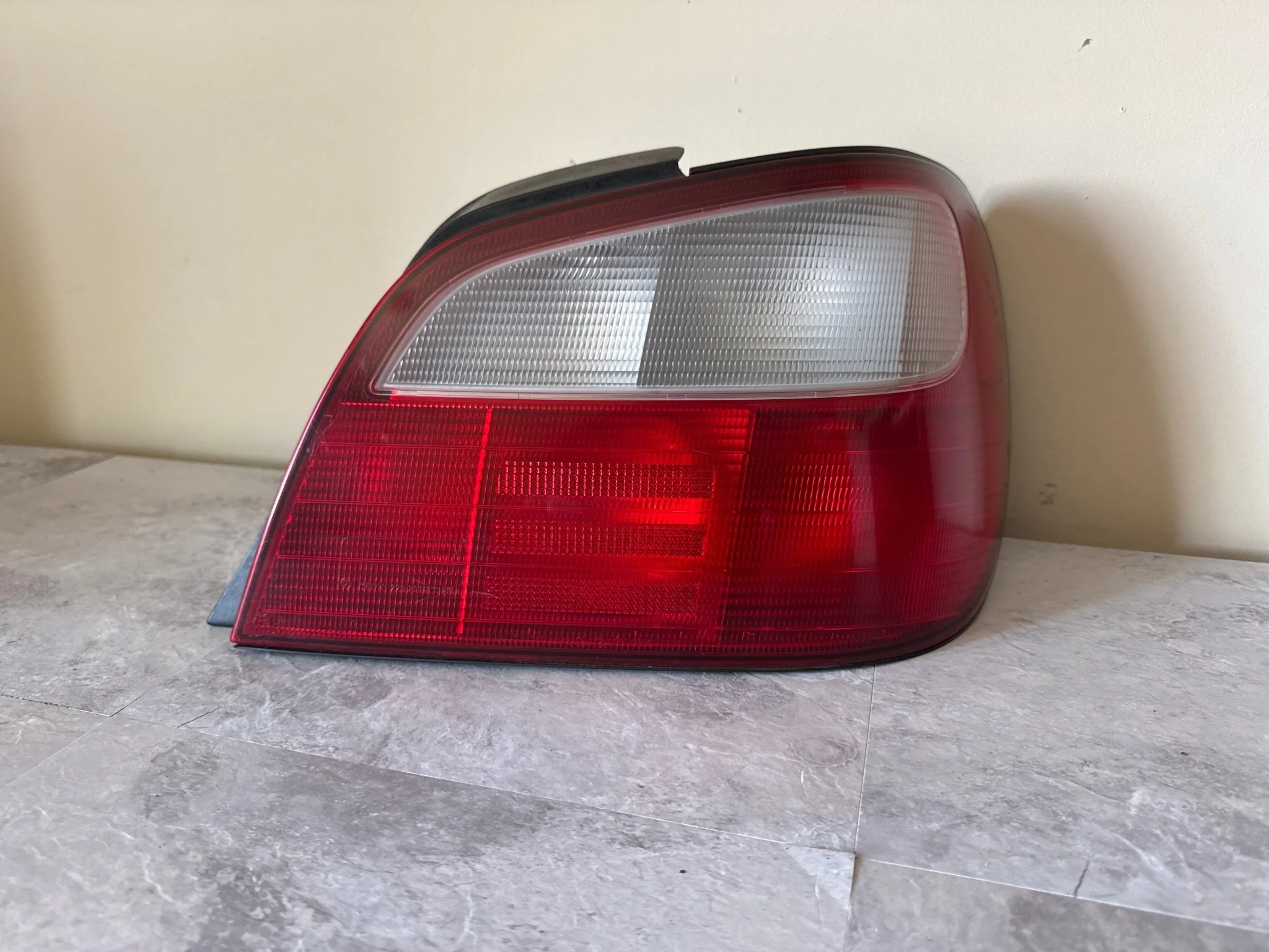 2002-2003 Subaru Impreza WRX RH OEM Side Tail Light Assembly Sedan A4