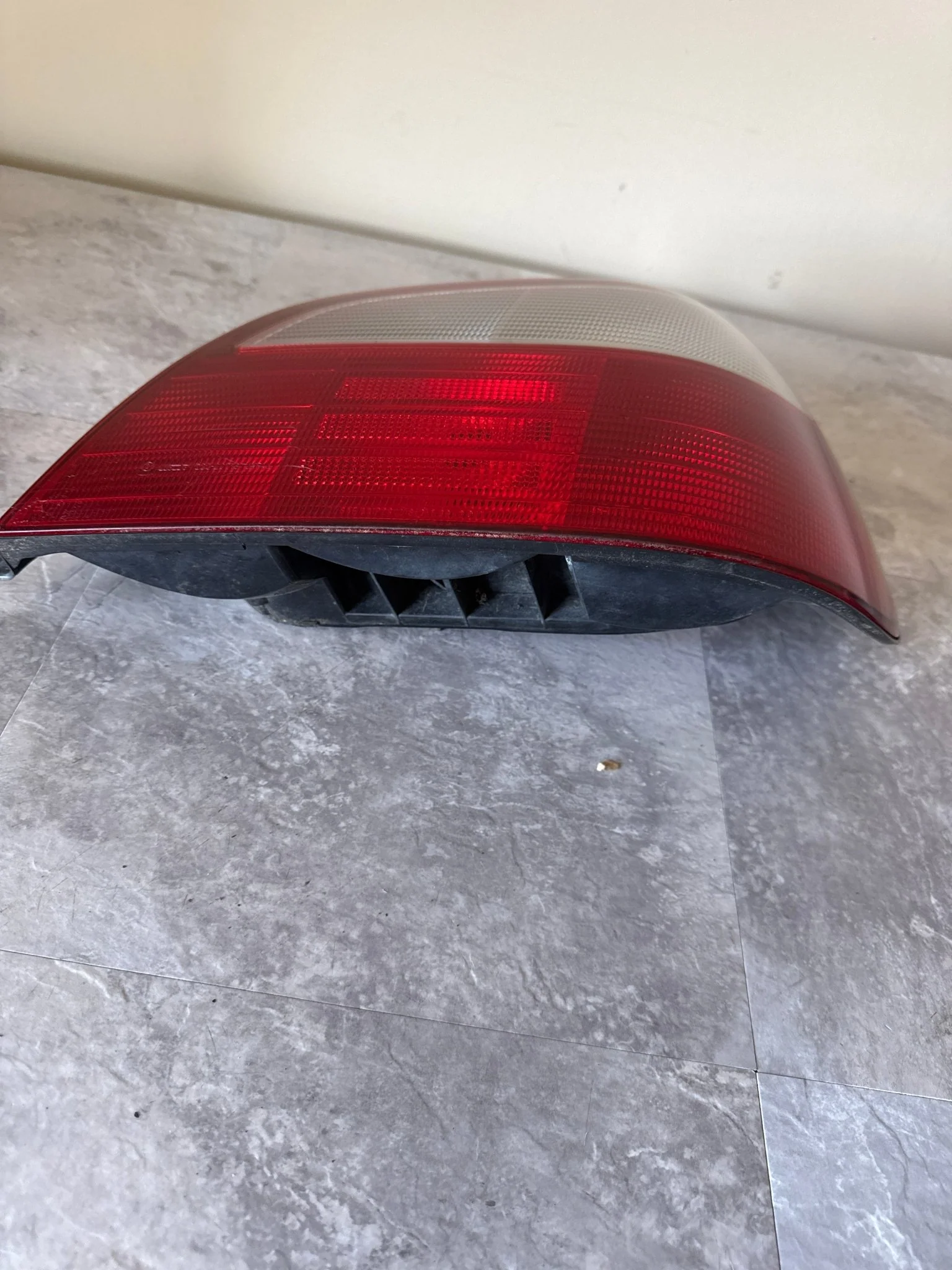 2002-2003 Subaru Impreza WRX RH OEM Side Tail Light Assembly Sedan A4 - Image 4